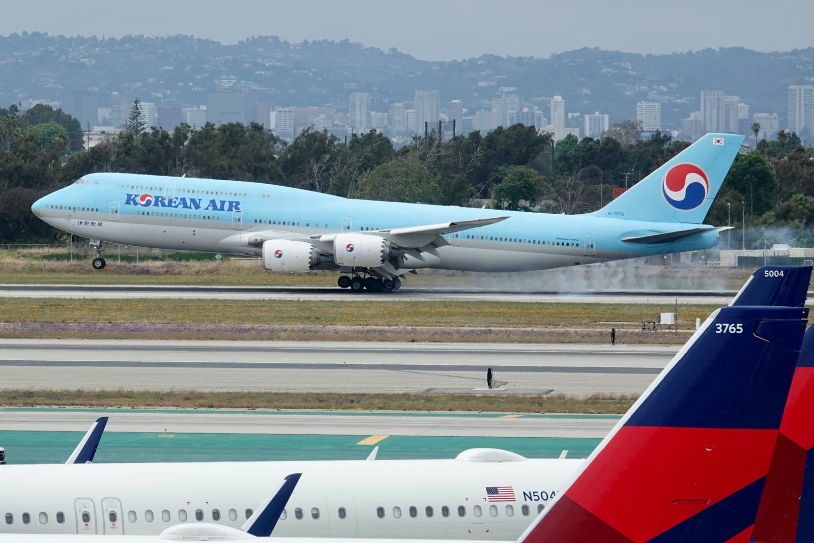 Korean Air Boeing 747-8 Delta