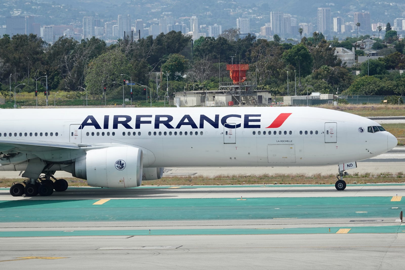 Air France Boeing 777-300ER Delta