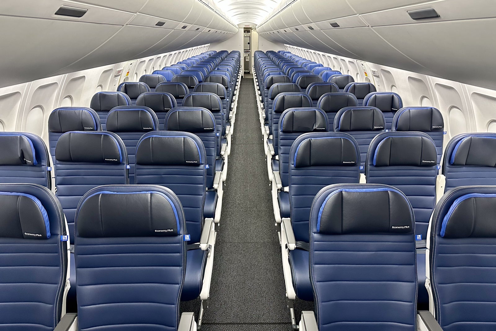 united plane cabin