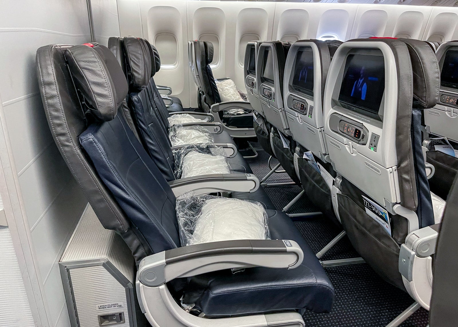 American Airlines Boeing 777-300ER economy