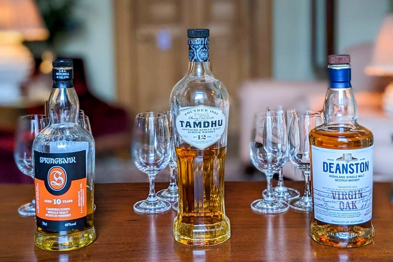 Whisky tasting Edinburgh Scotland