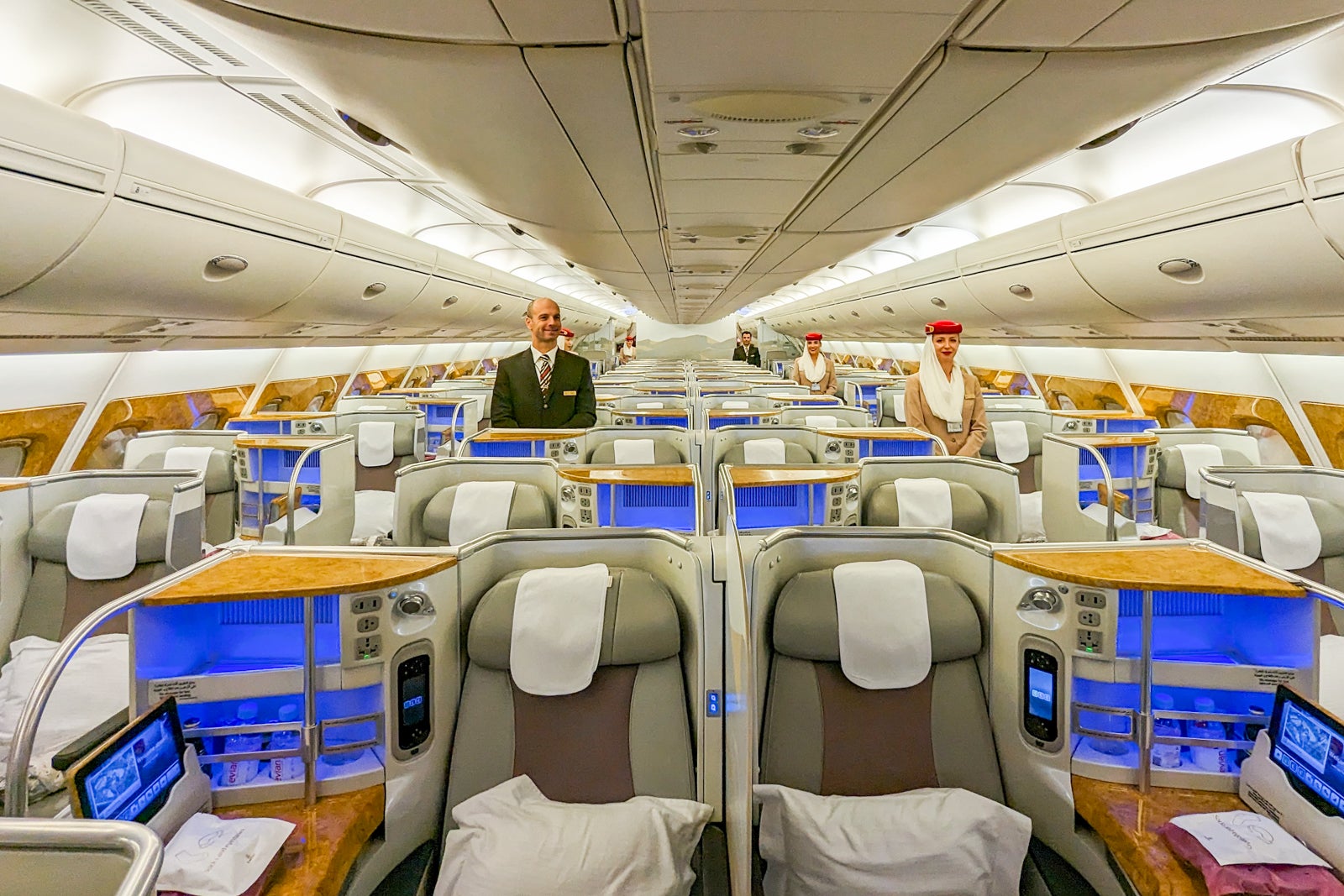 emirates cabin