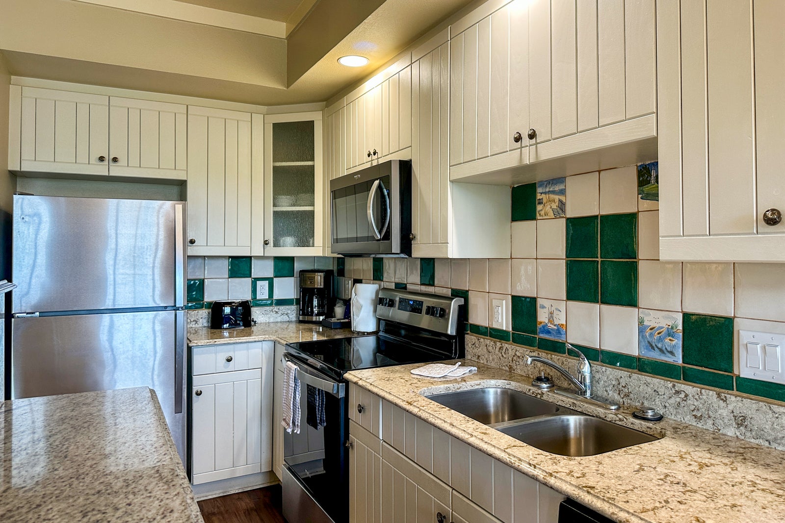 hotel room kitchen