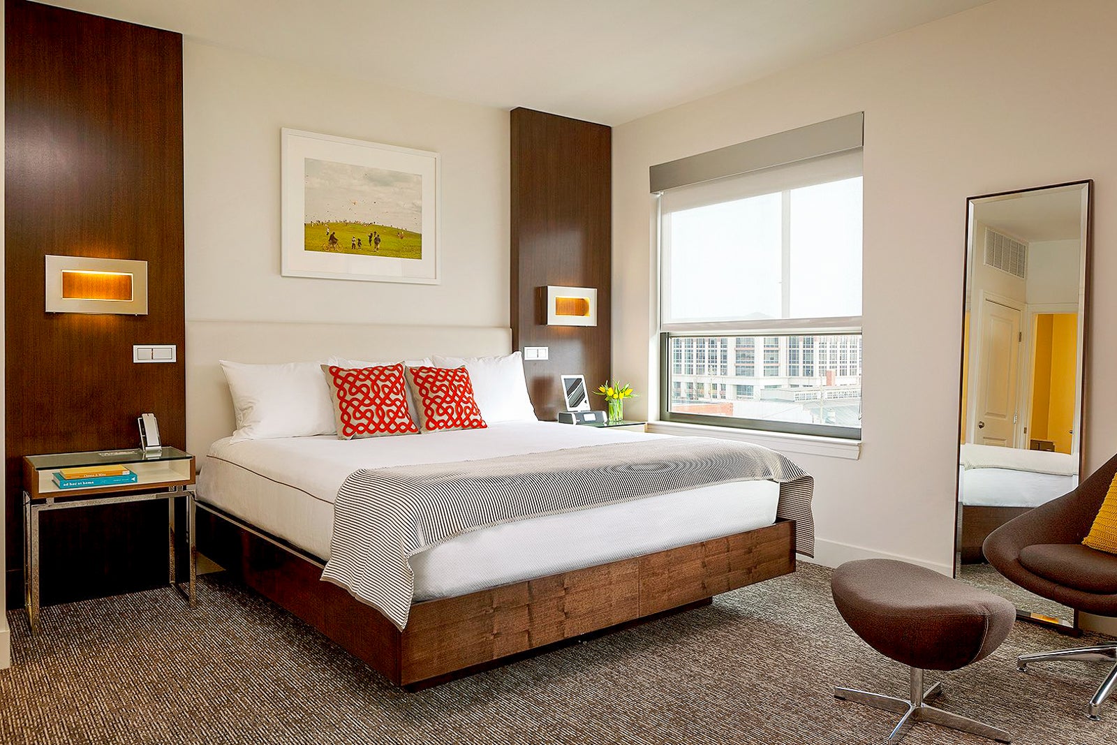 guest room at The Alexander