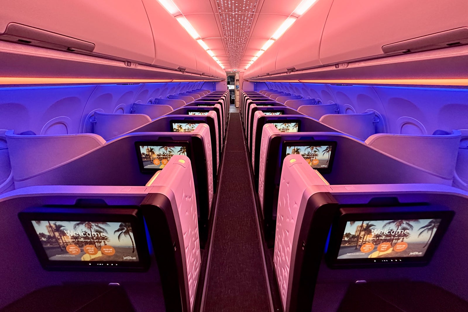 jetblue plane cabin