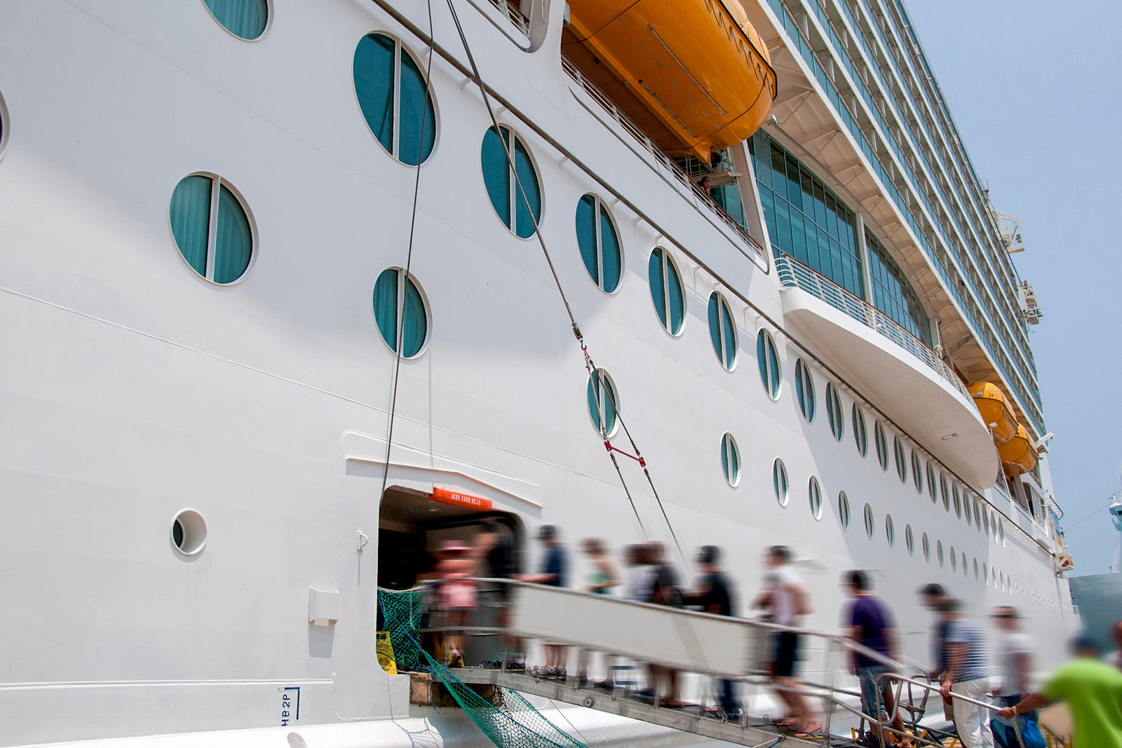 What Not to Wear on a Cruise; Rules and Guidelines - Life Well Cruised