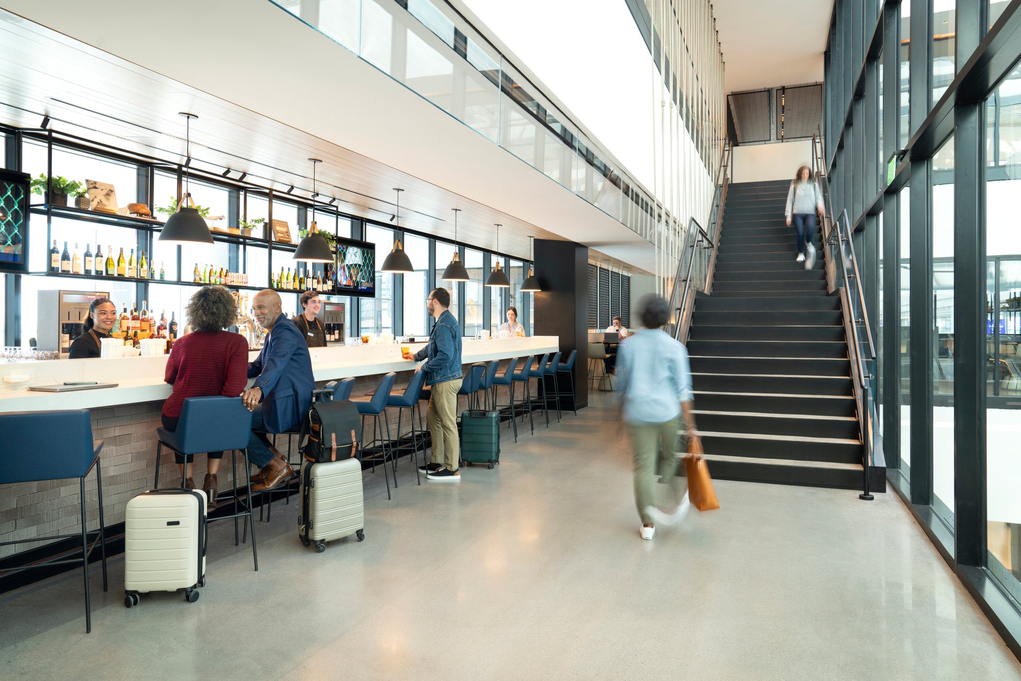 United provided these photos of its now-open United Club in Denver's A-West concourse.