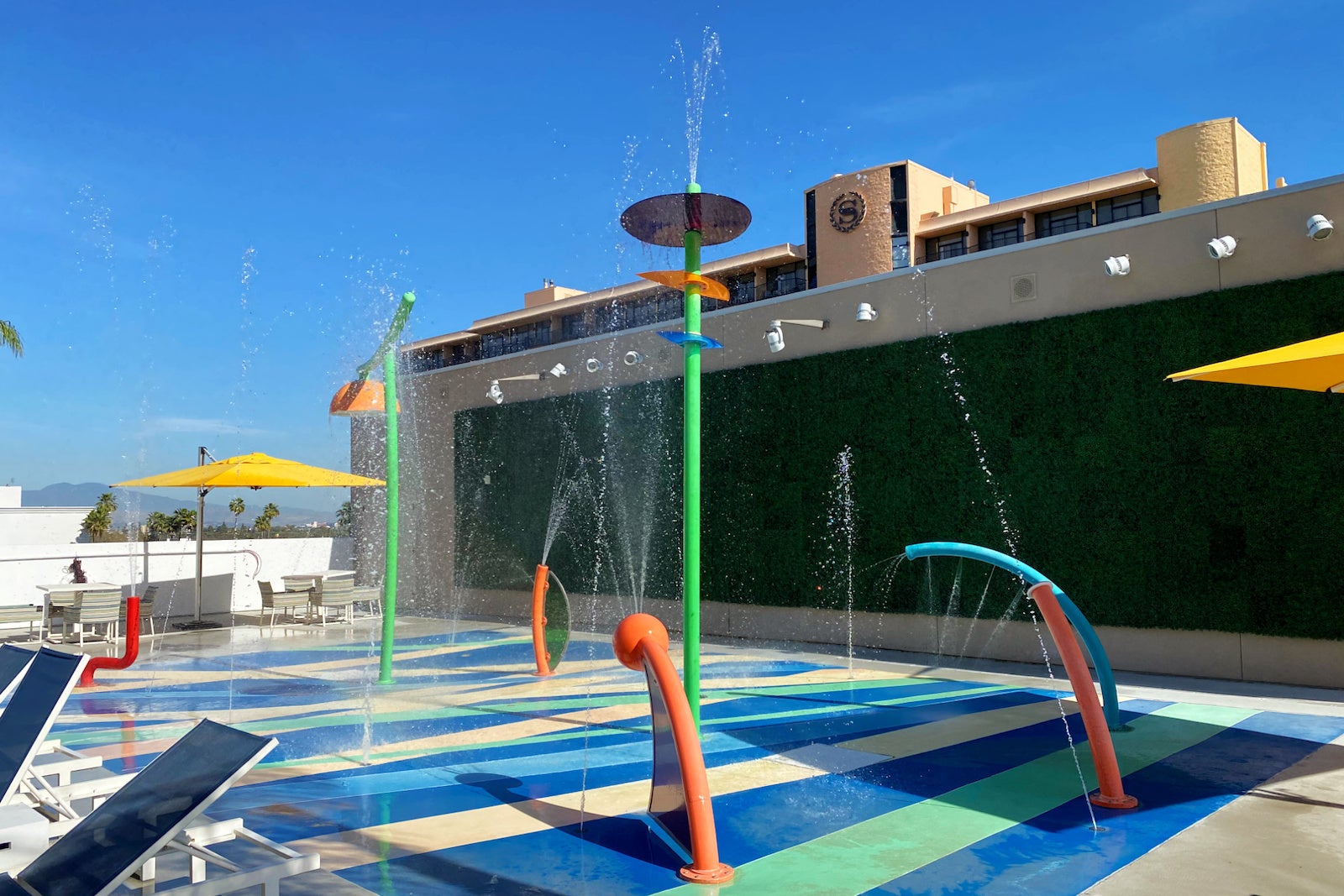 Residence Inn Anaheim Splash Pad