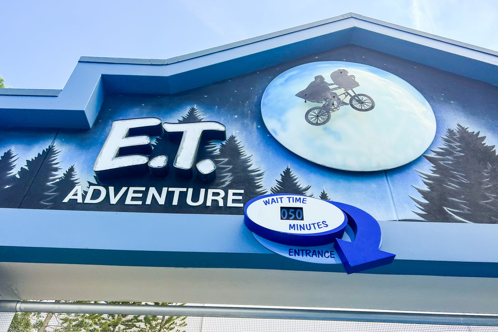 E.T. ride