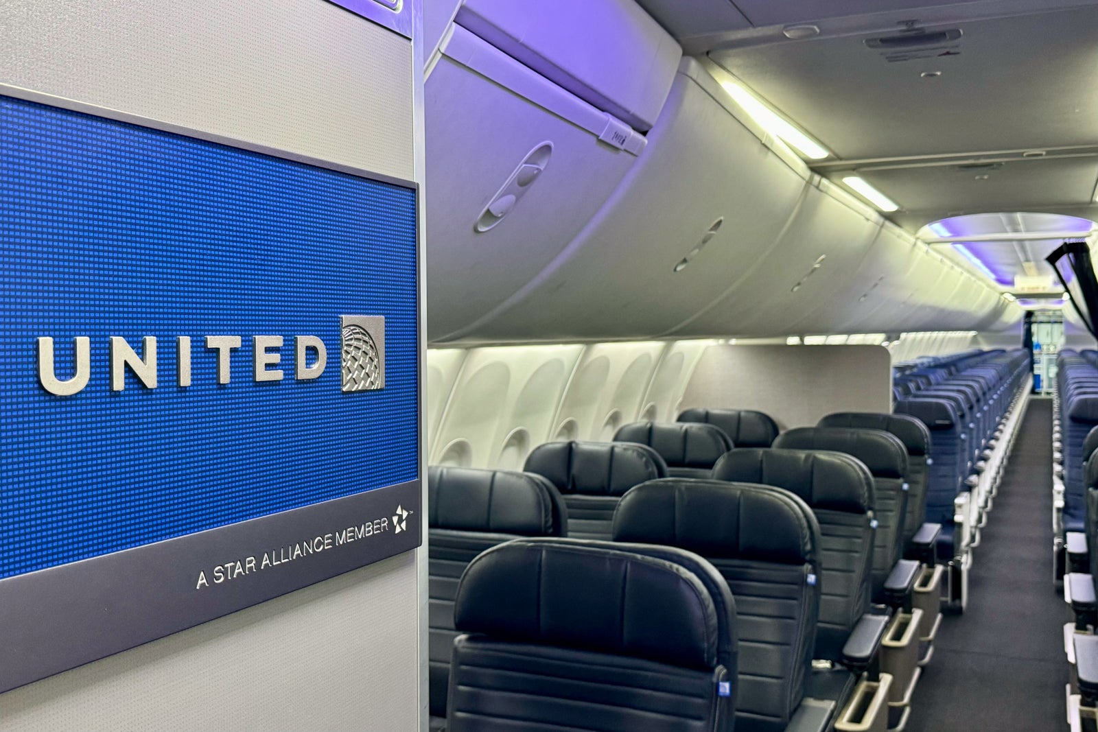 united cabin