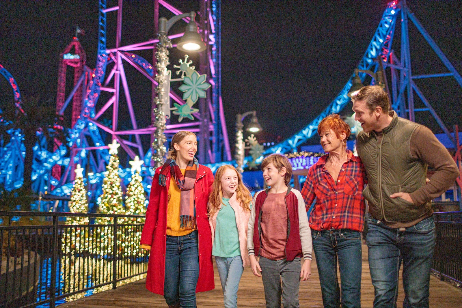 Family walking together at Knott's Berry Farm