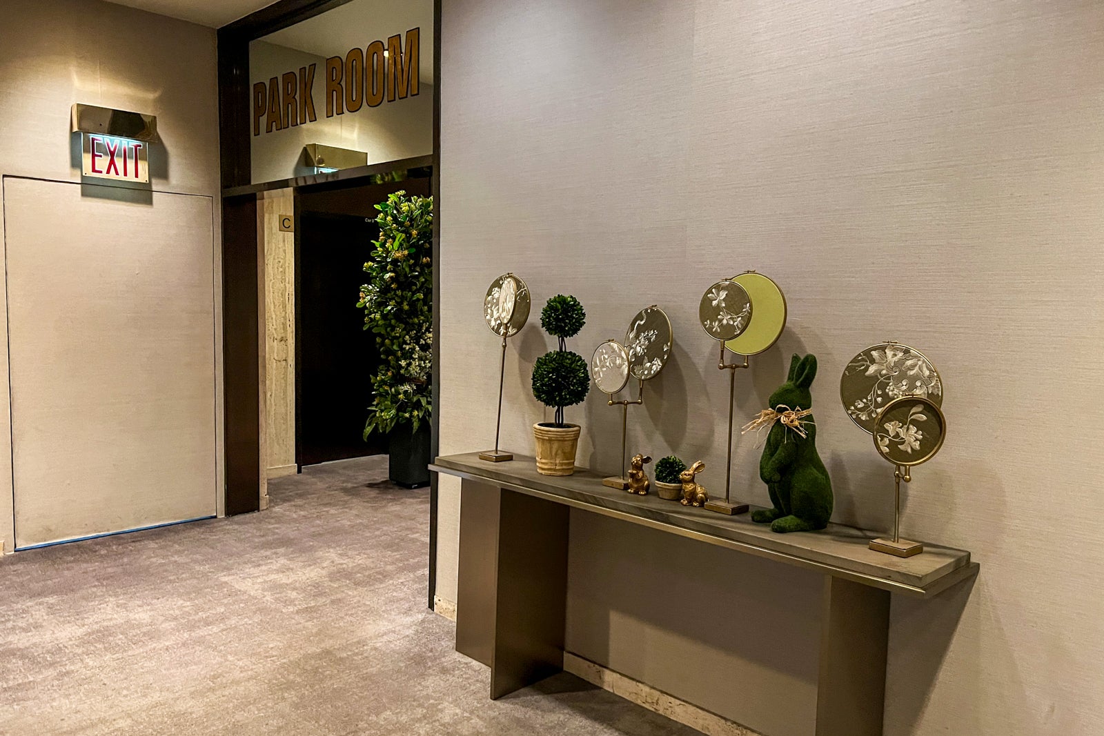 20240104_Park-Lane-New-York_CHenderson-4