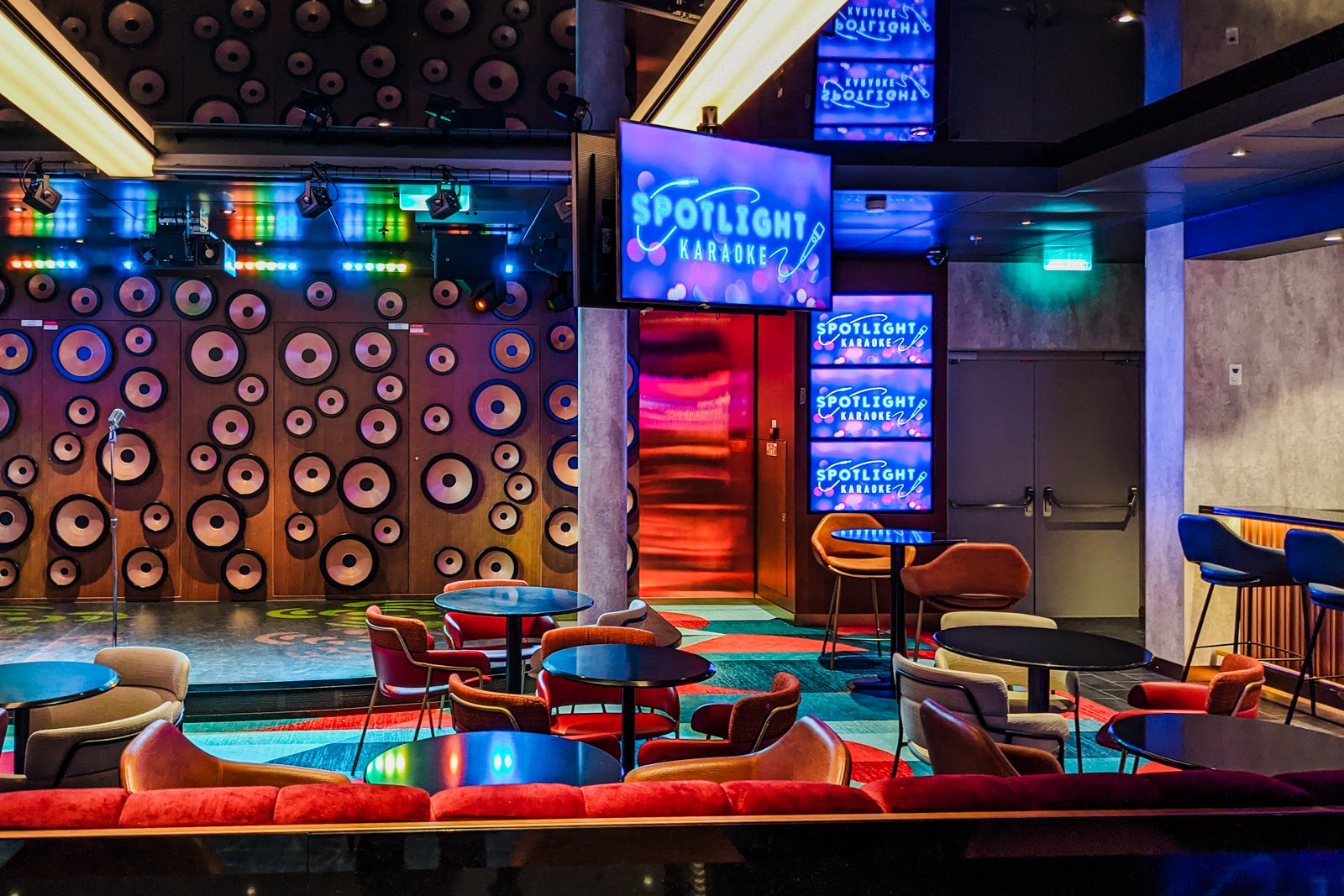 Karaoke lounge on Icon of the Seas cruise ship