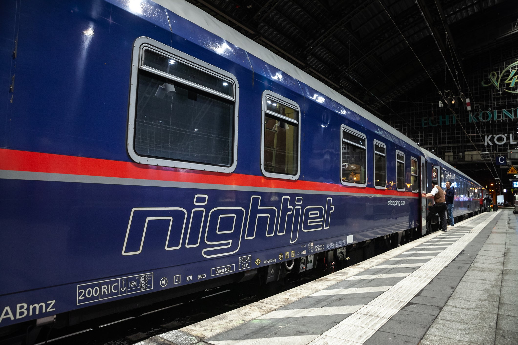 Overnight train amsterdam innsbruck, operated by Night Jet. 