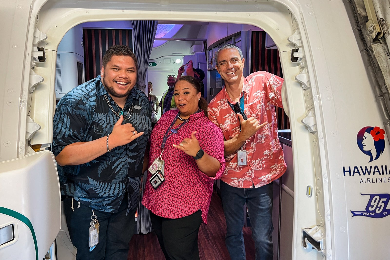 flight attendants hawaiian airlines