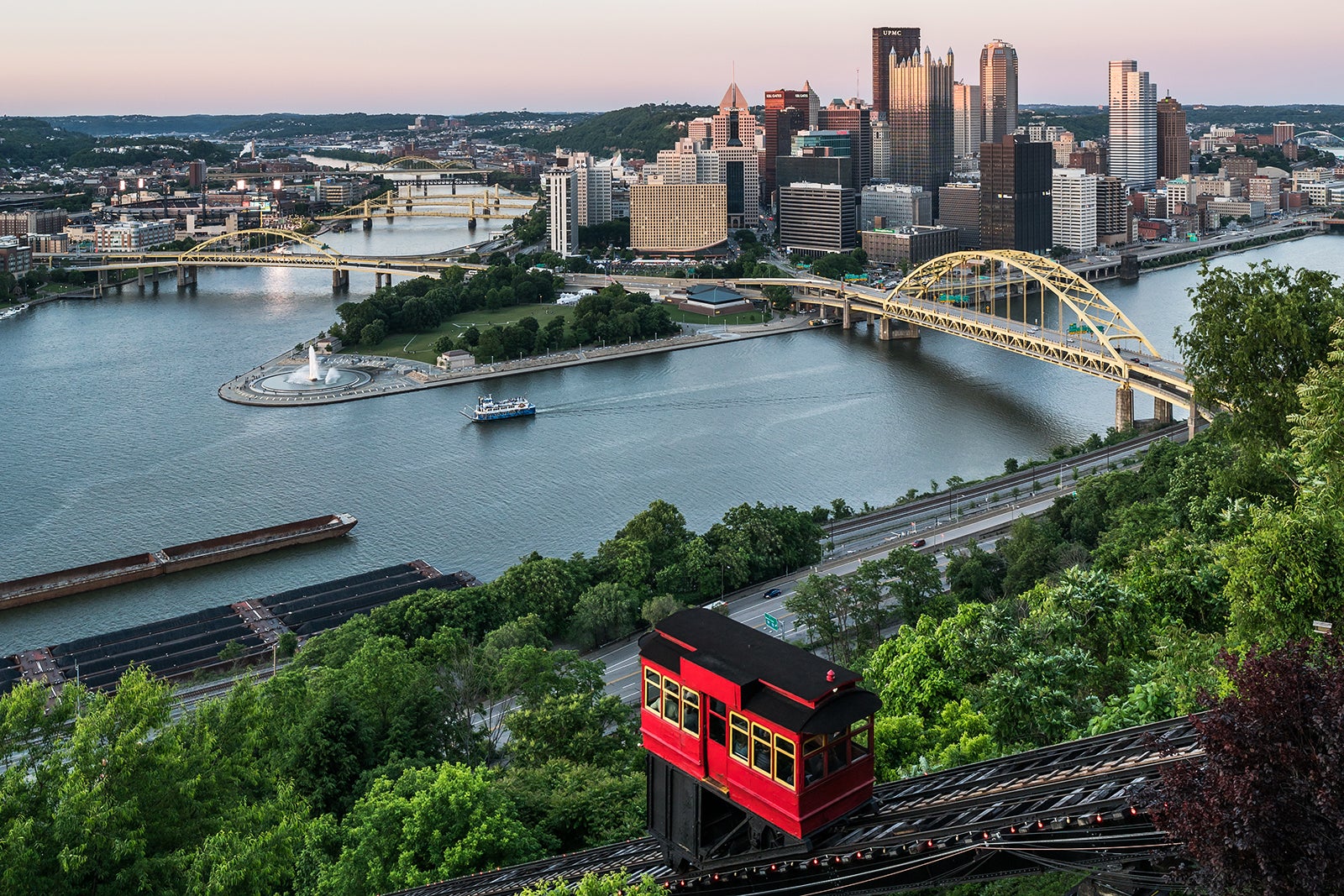 A view of the Allegheny River which runs through Pittsburgh