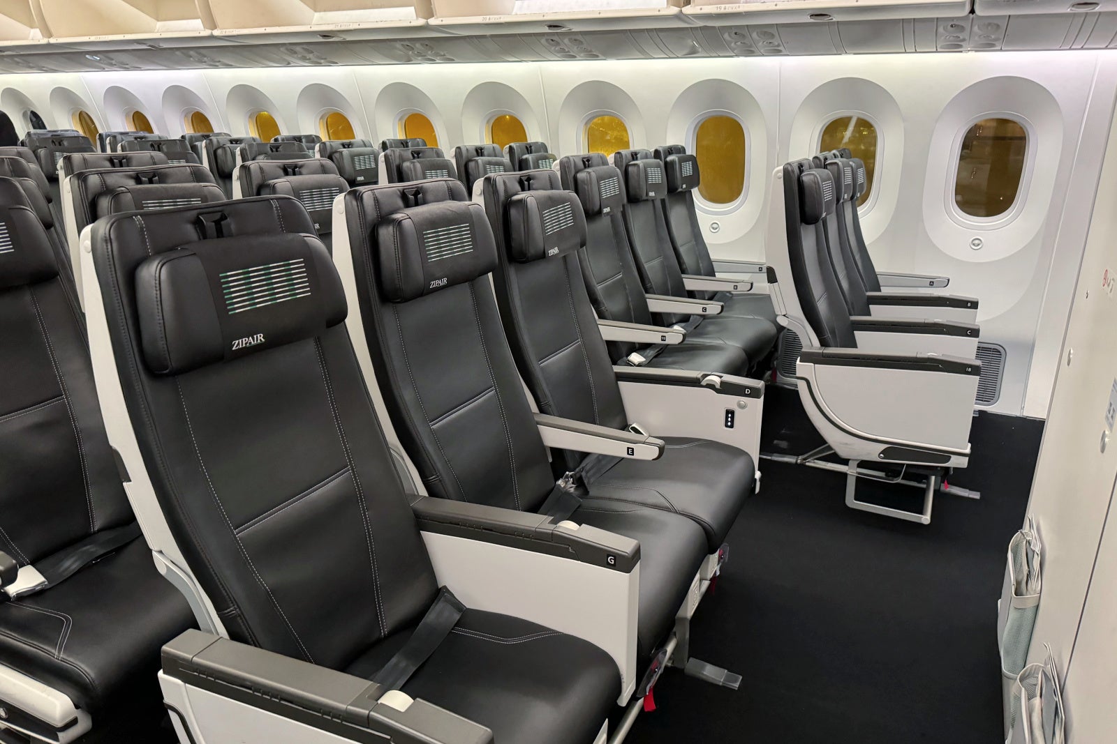 zipair-economy-vs-business-class-to-japan-is-the-budget-carrier-worth