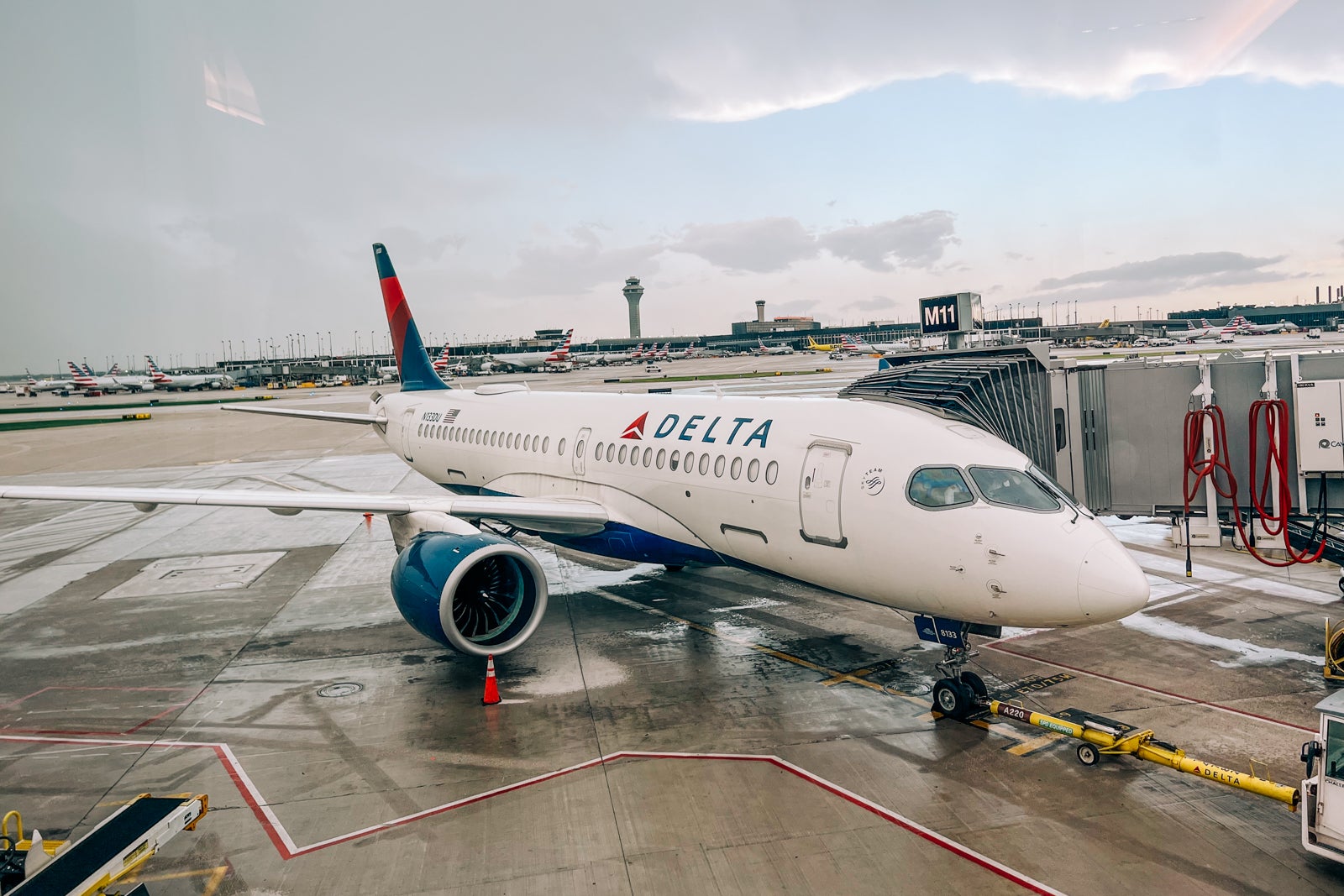 Delta jet on the tarmac at Chicago's O'Hare International Airport