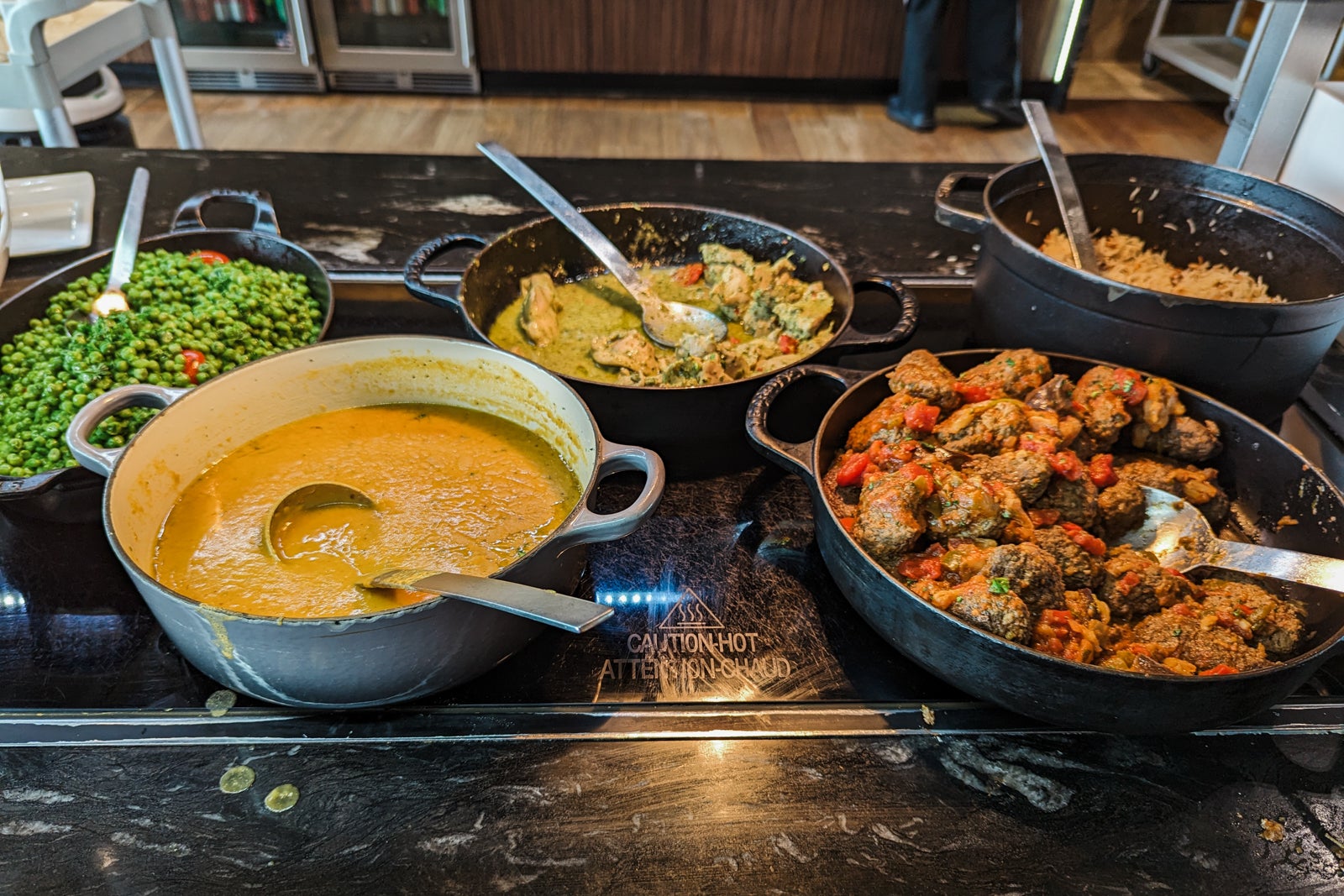 Food at Turkish Airlines Lounge