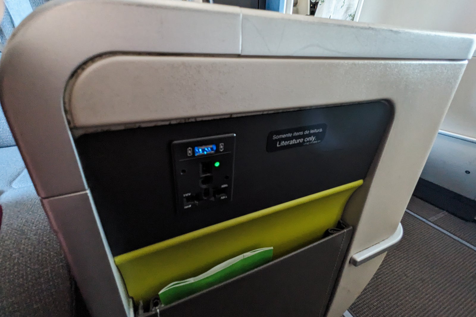 TAP Air Portugal business class