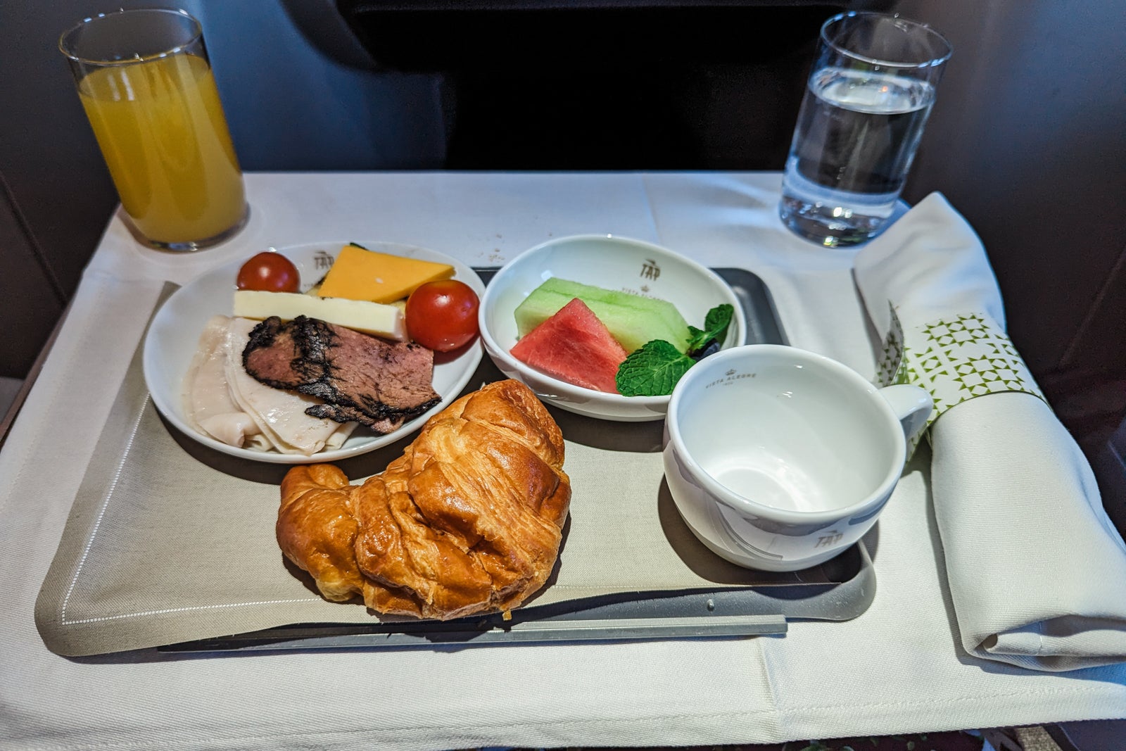 TAP Air Portugal business class