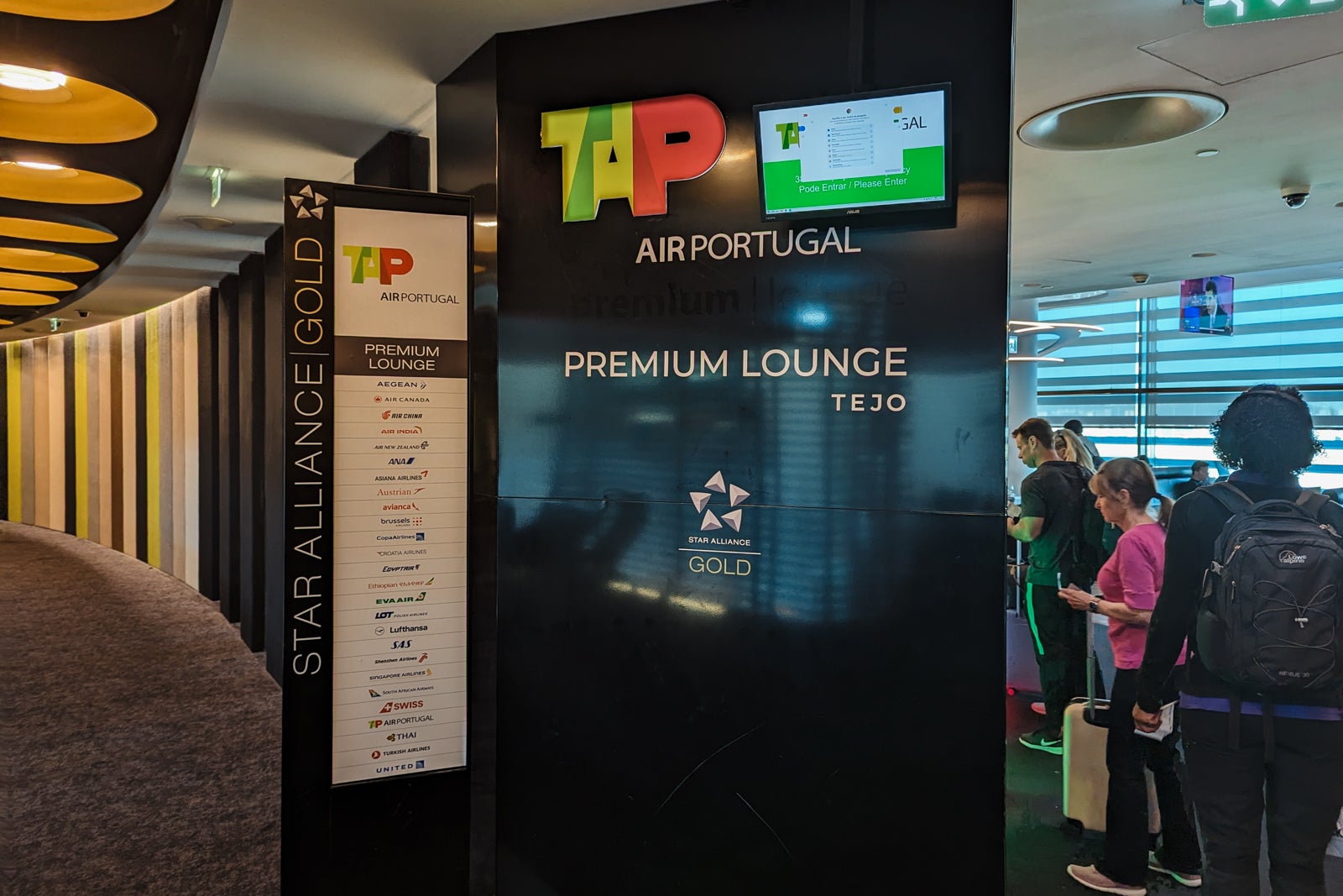 TAP Premium Lounge entrance