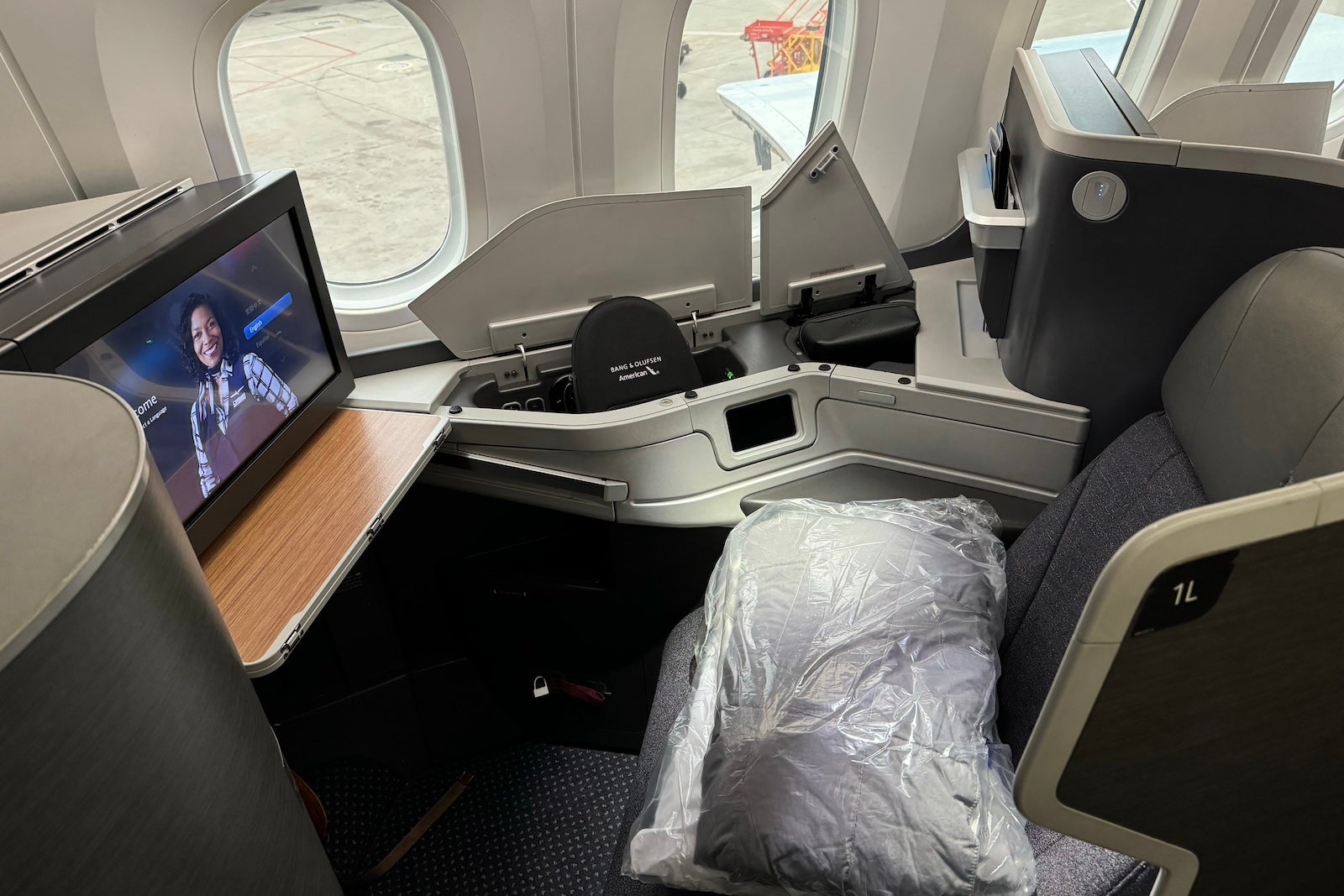 A business-class pod on an American Airlines Boeing 787 Dreamliner.