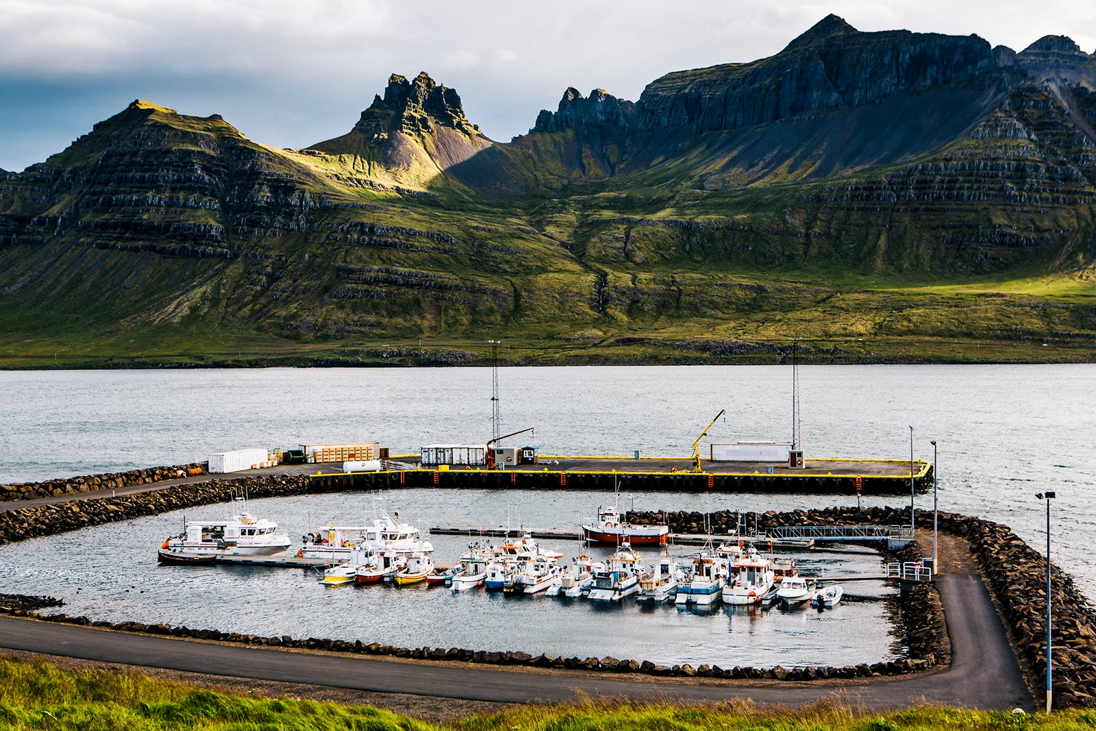 You can now redeem JetBlue TrueBlue points on Icelandair
flights