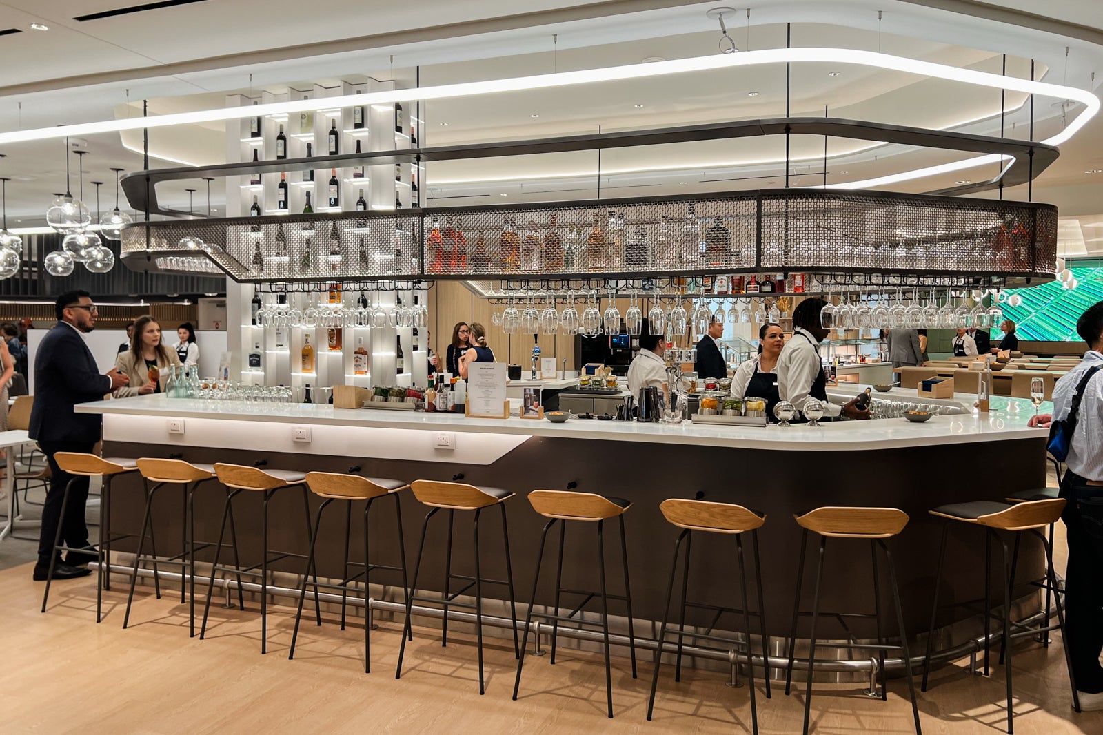 The bar of the Lufthansa lounge at Newark Liberty International Airport