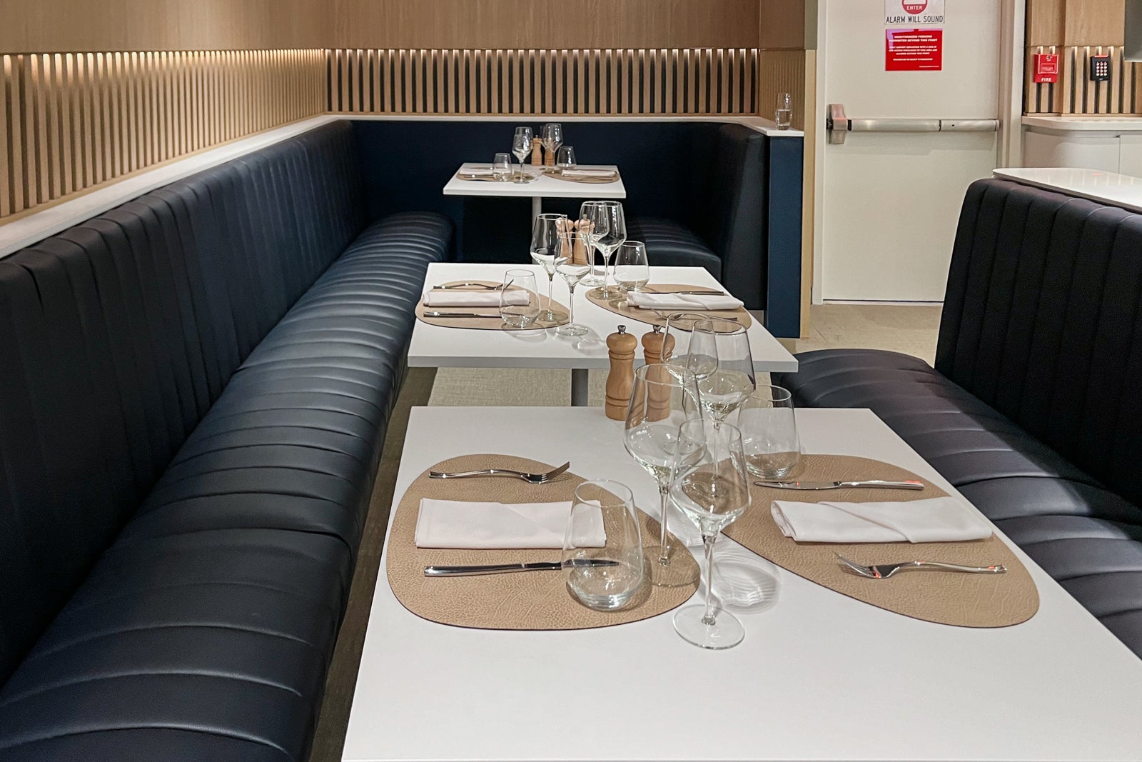 Dining area at Lufthansa lounge at Newark Liberty International Airport