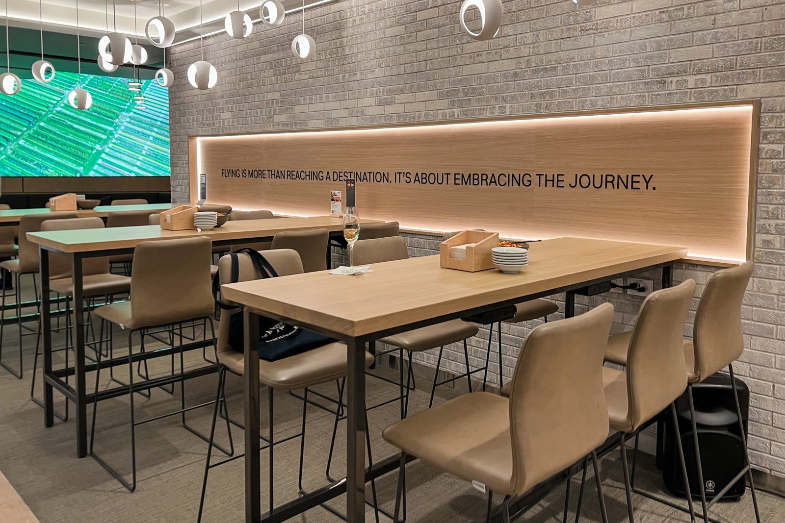 Dining area at Lufthansa lounge