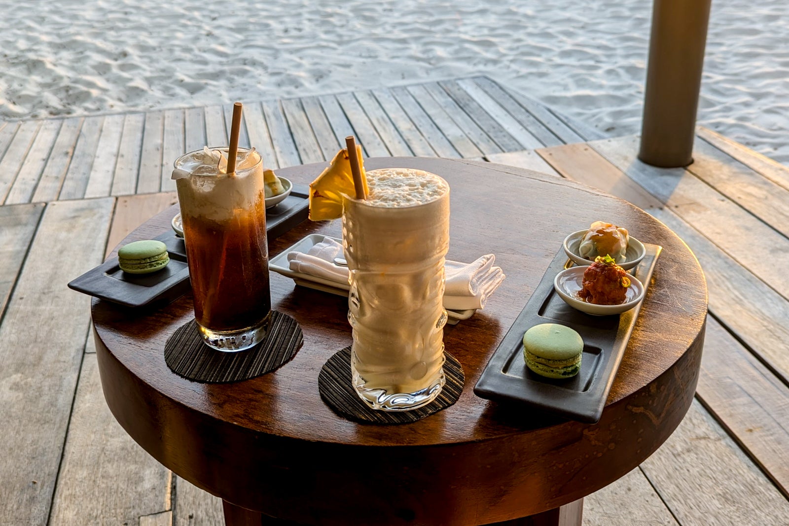 Park Hyatt Maldives Globalist hour snacks and drinks