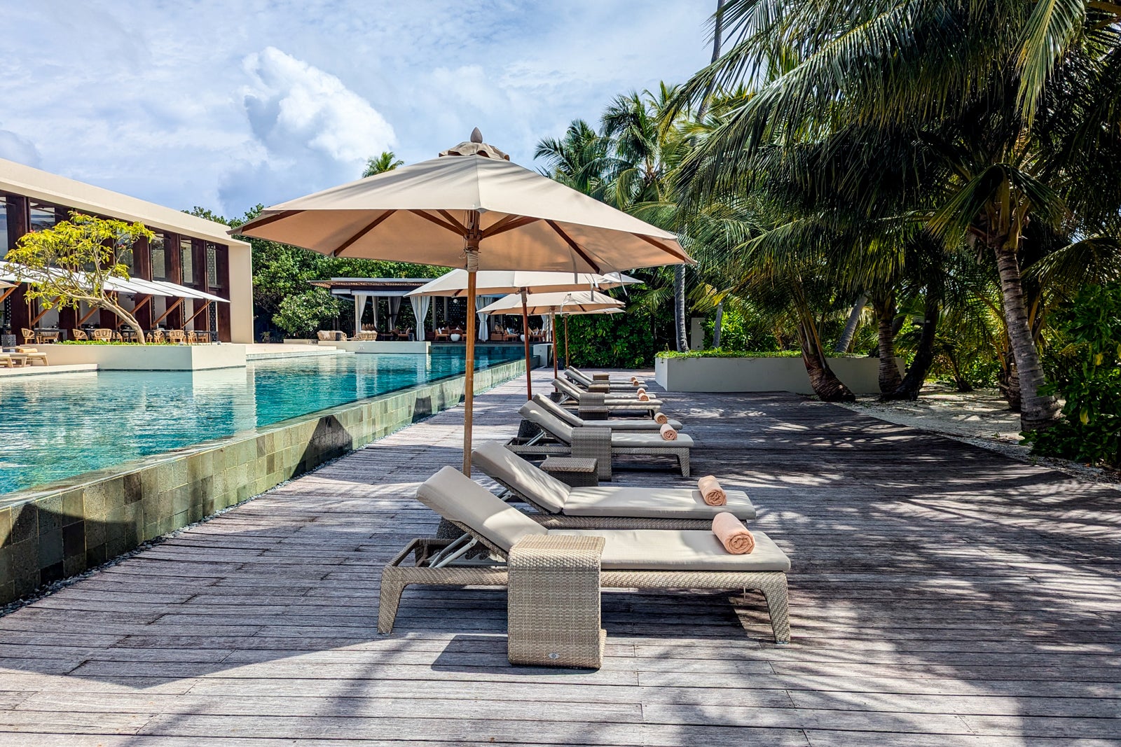 Park Hyatt Maldives pool