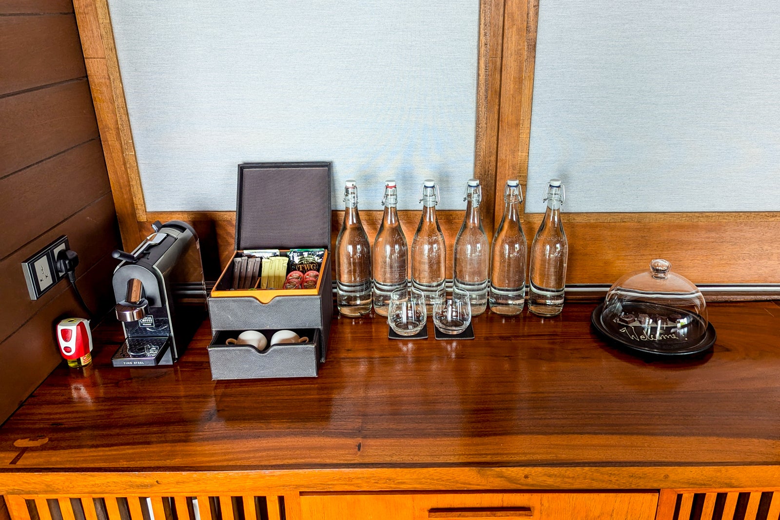 Park Hyatt Maldives minibar