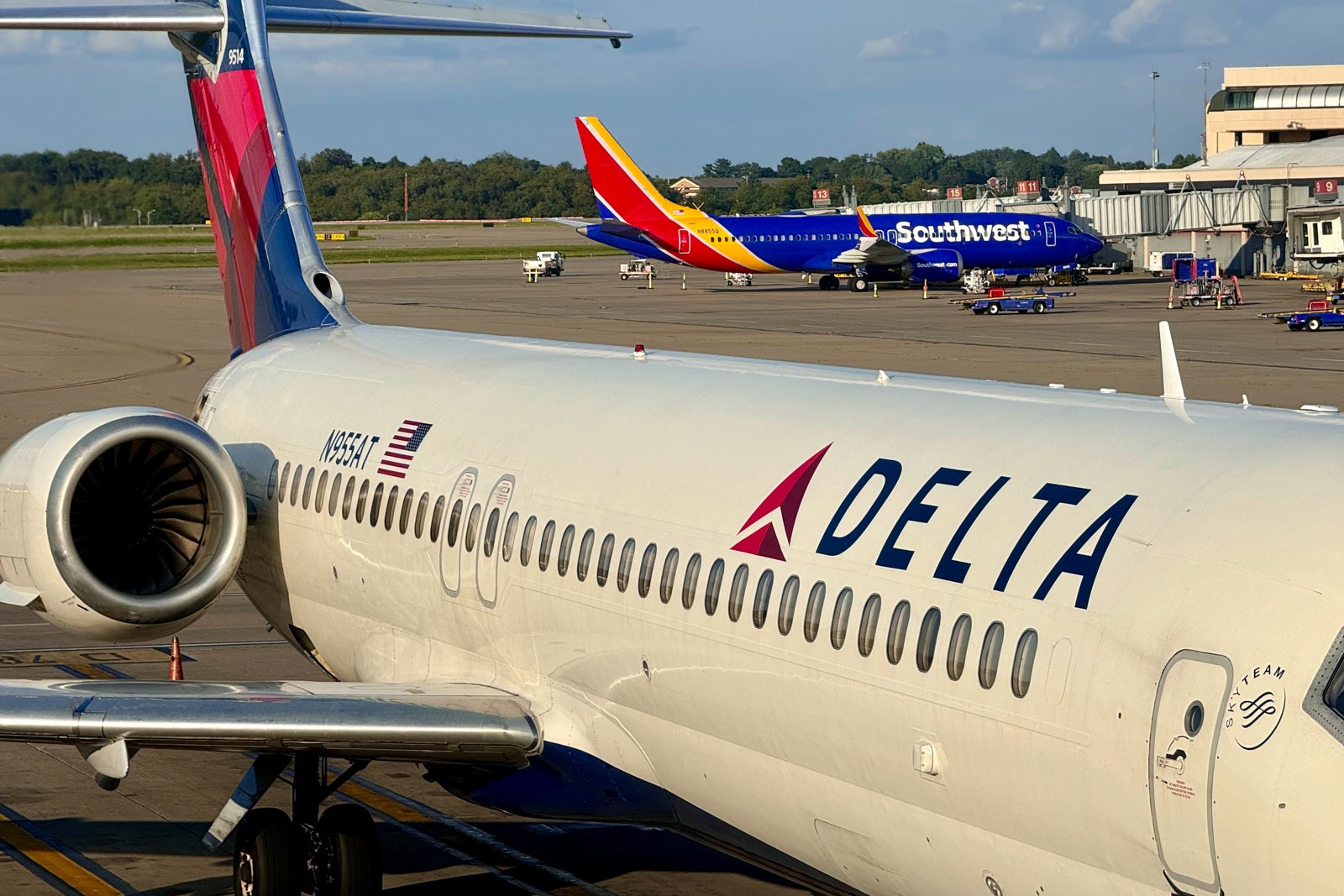 5 things you need to know about Delta SkyMiles