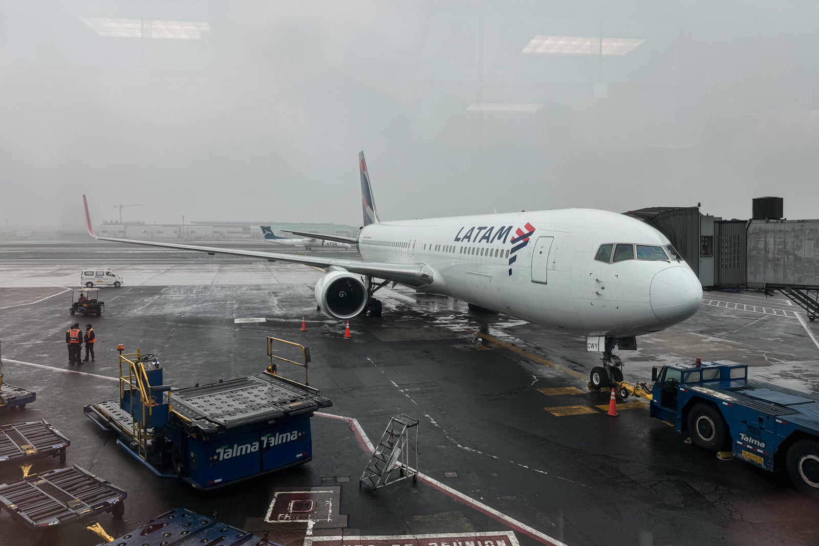 latam plane