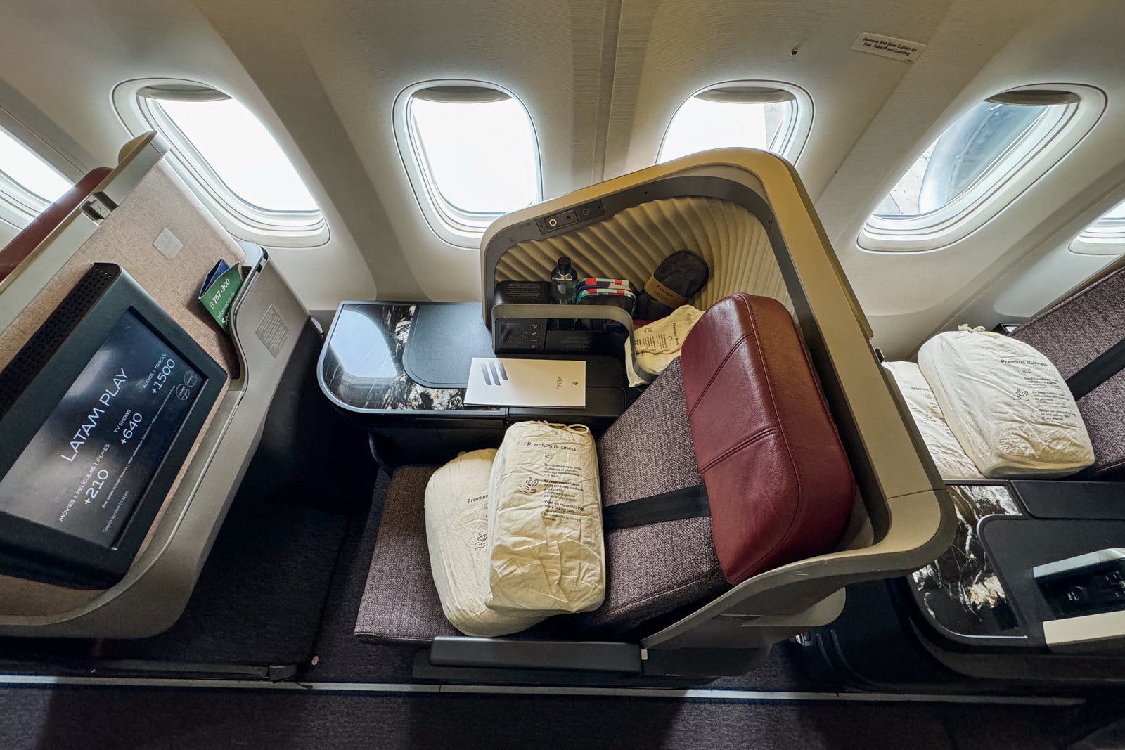 latam business class seat