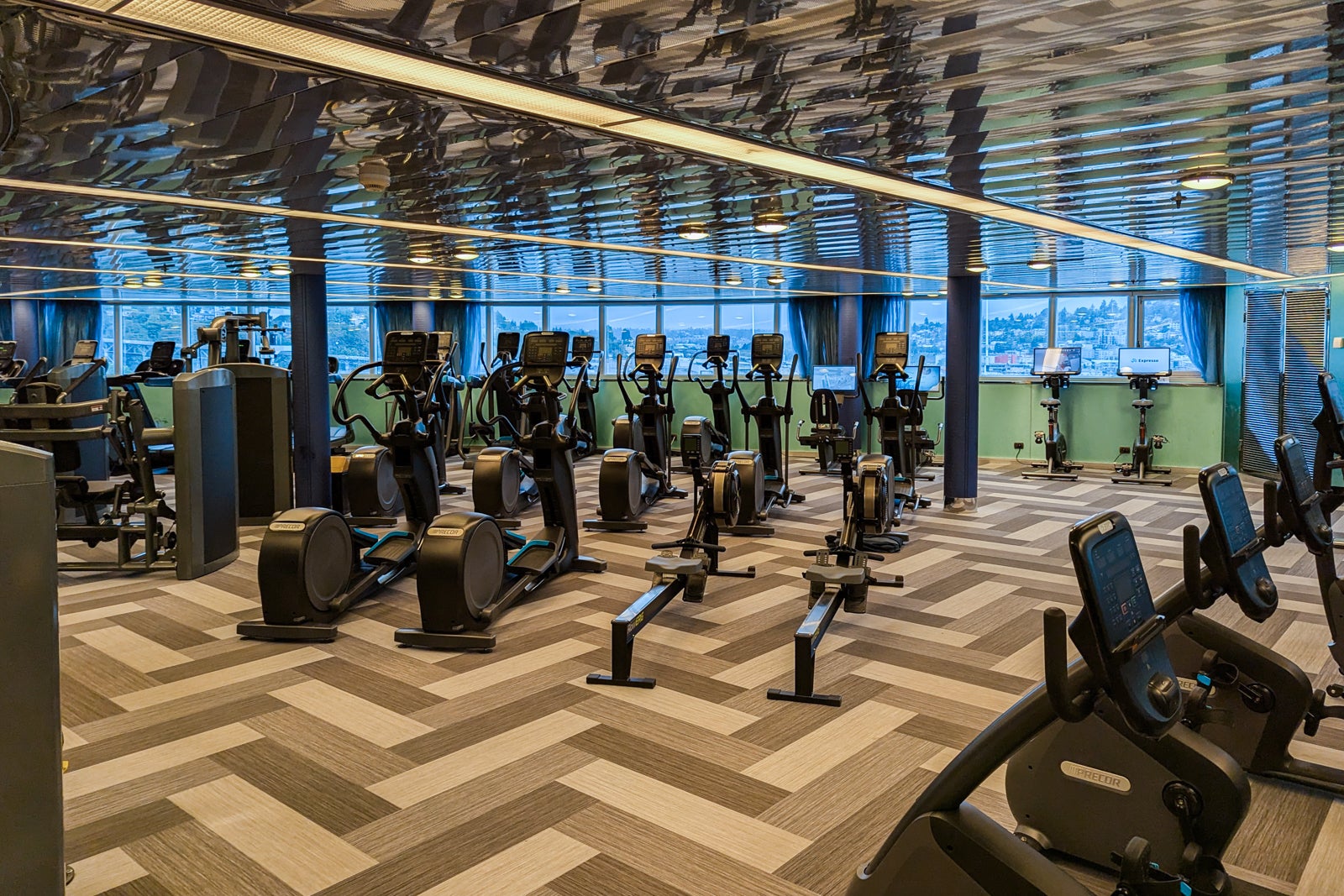 Fitness center on Eurodam.