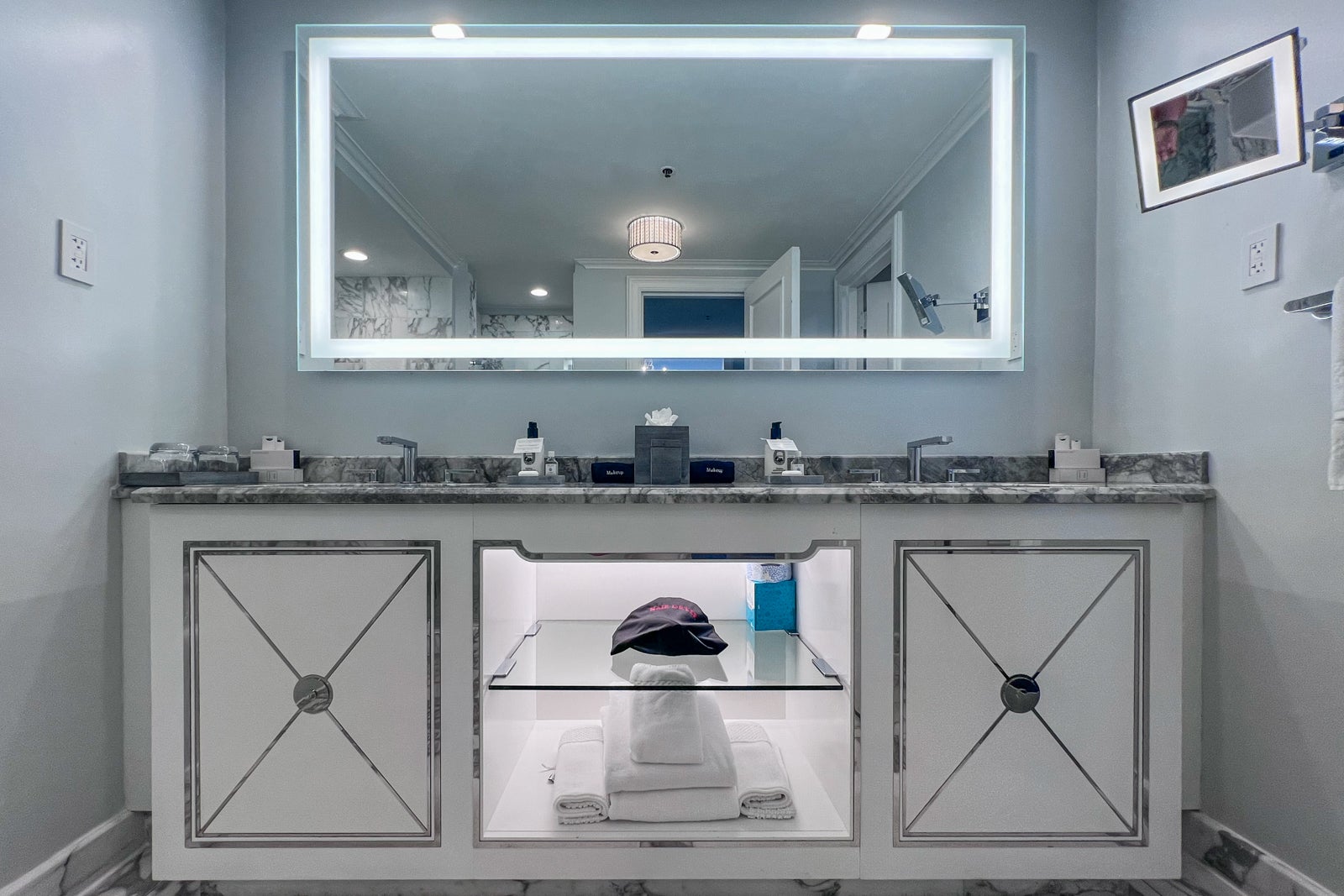 Dual vanity at Ritz Carlton New Orleans