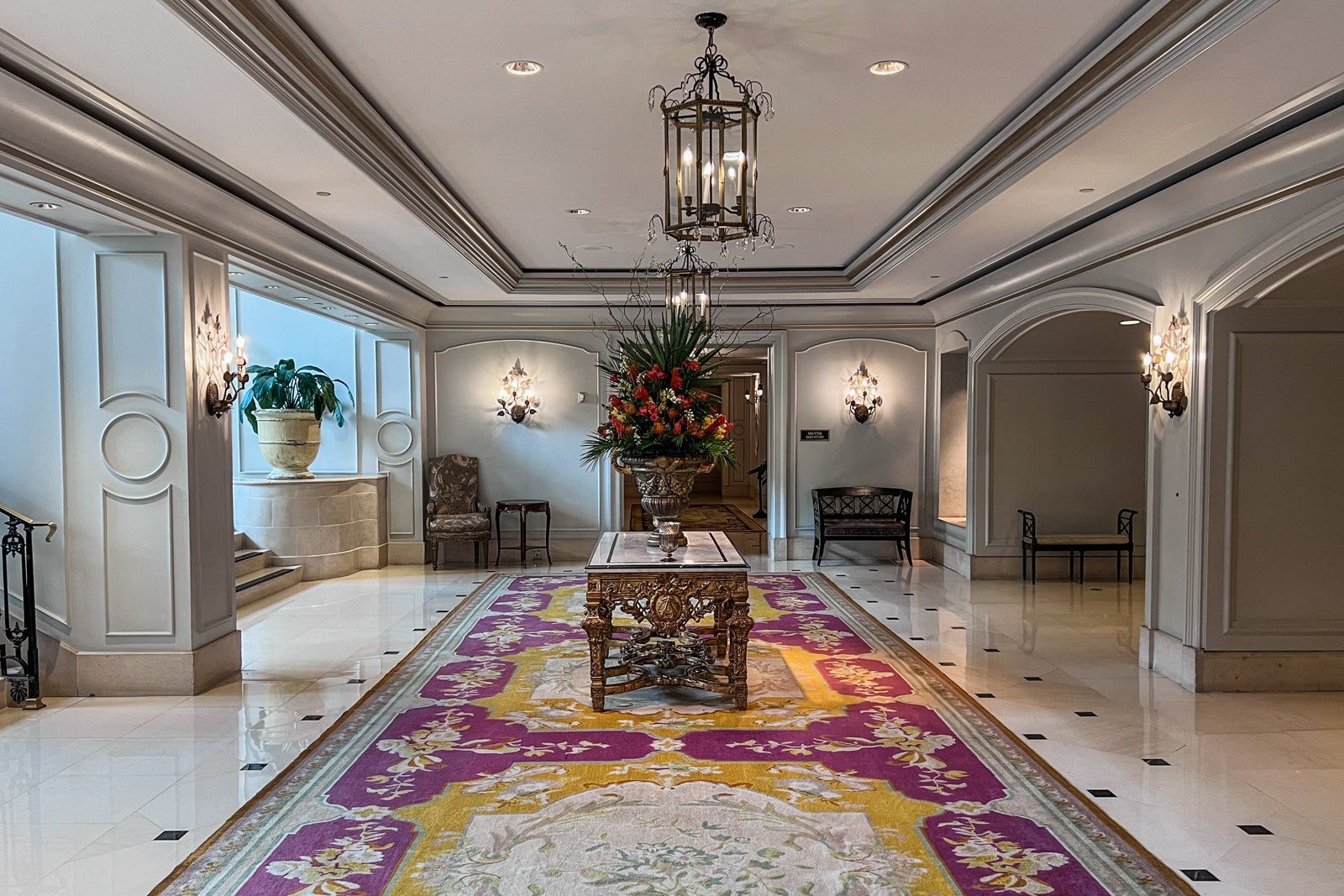 Lobby of the Ritz Carlton New Orleans