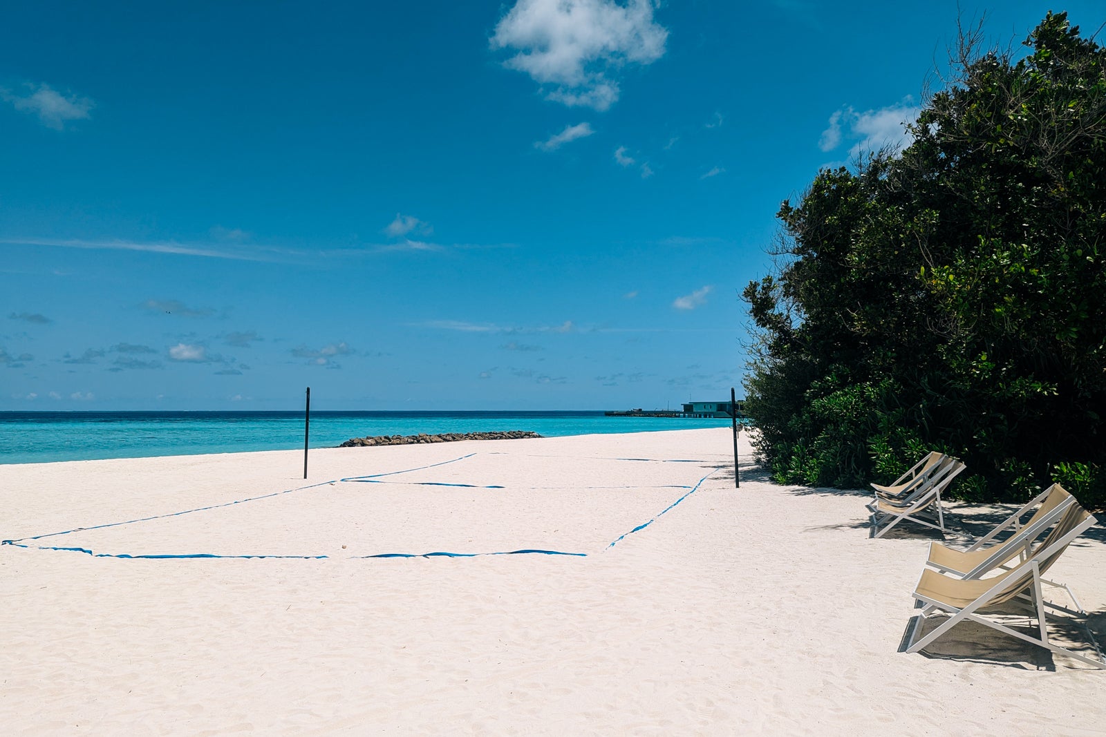 Alila Kothaifaru Maldives volleyball