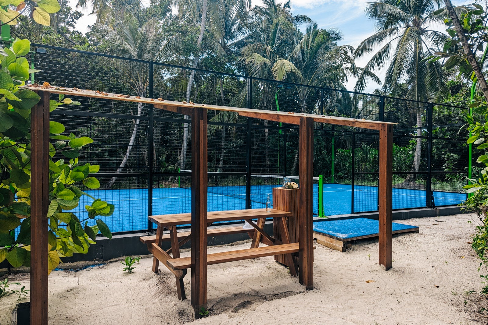 Alila Kothaifaru Maldives paddle ball court