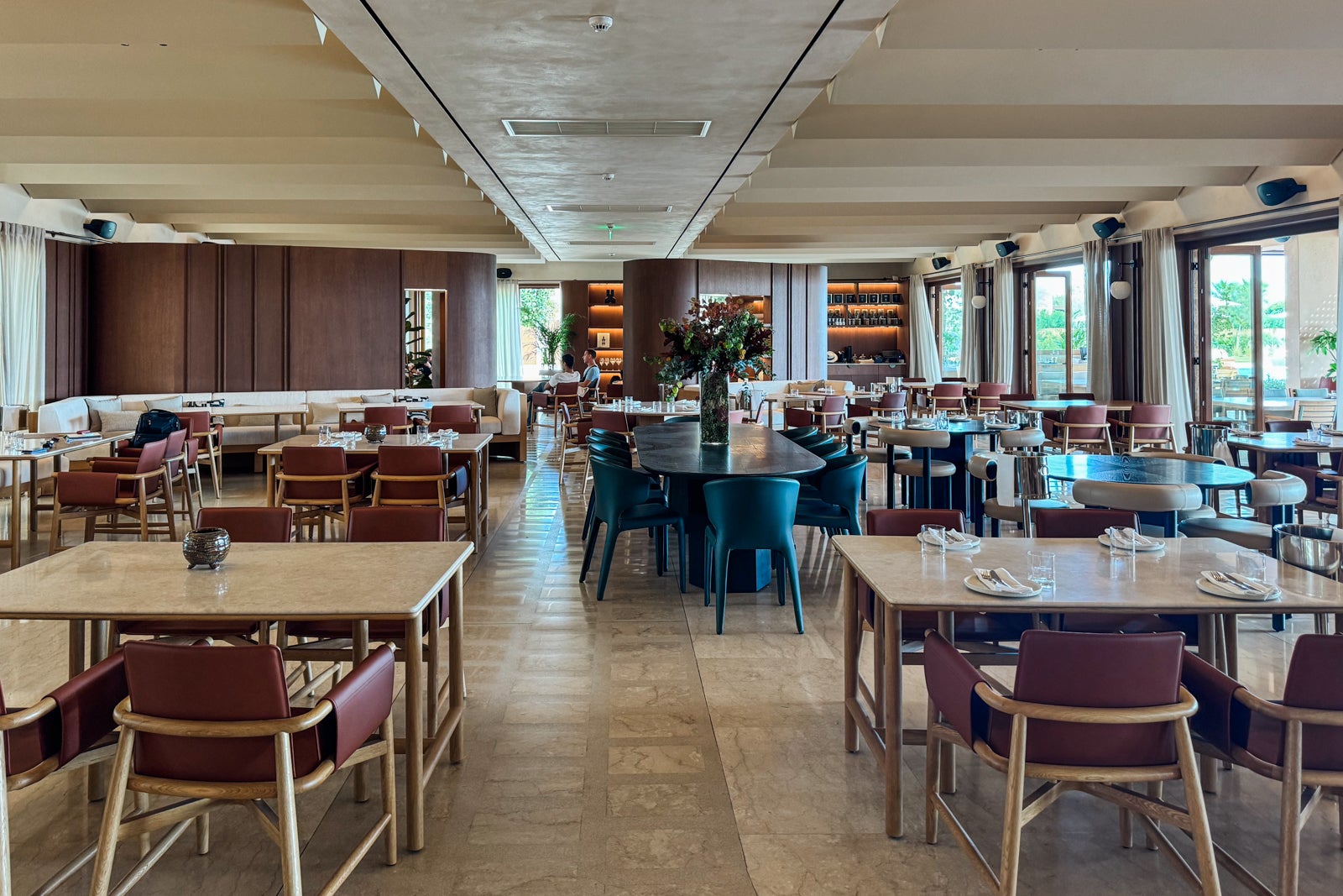91 Athens Riviera