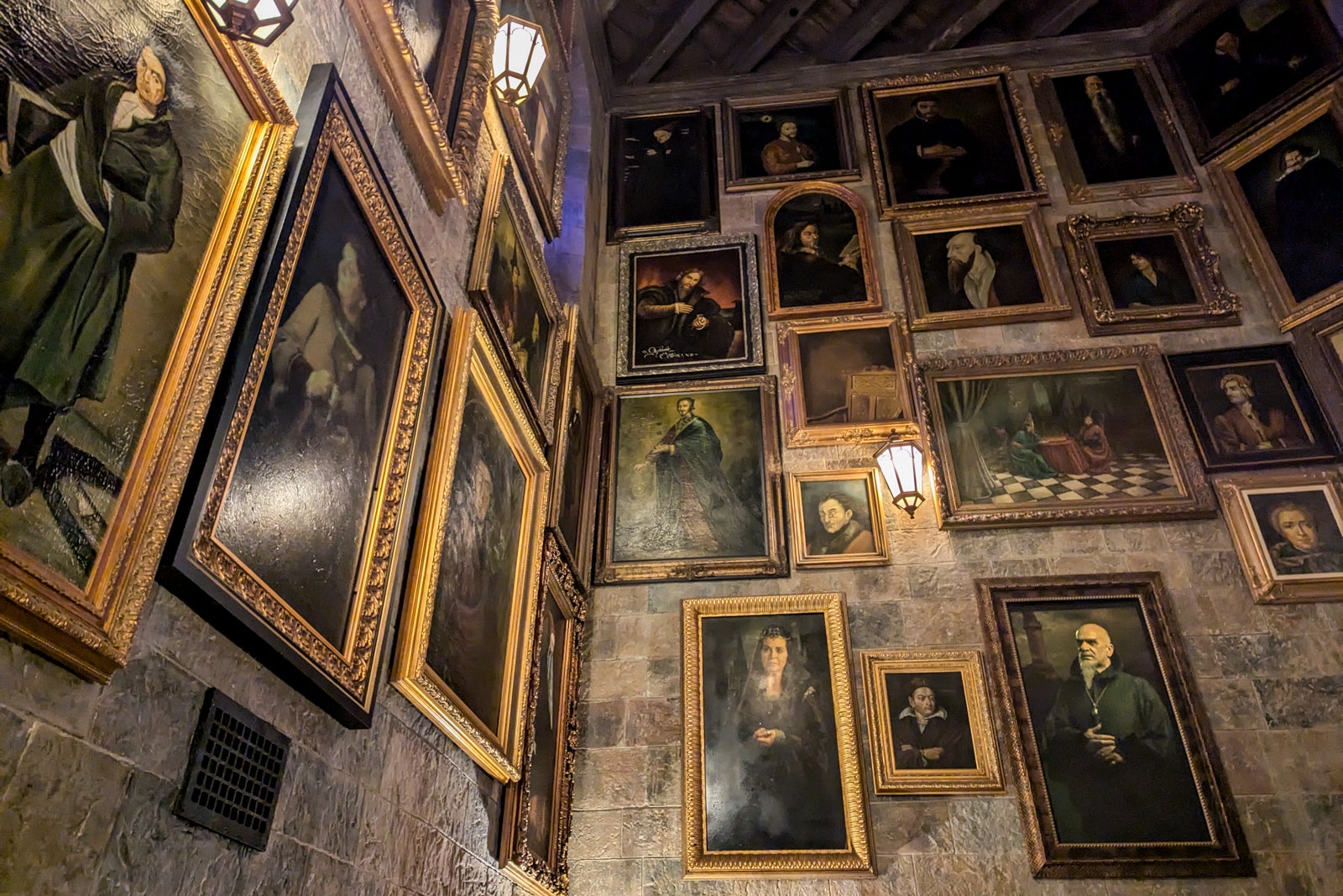 Talking portraits in Hogwarts Castle.