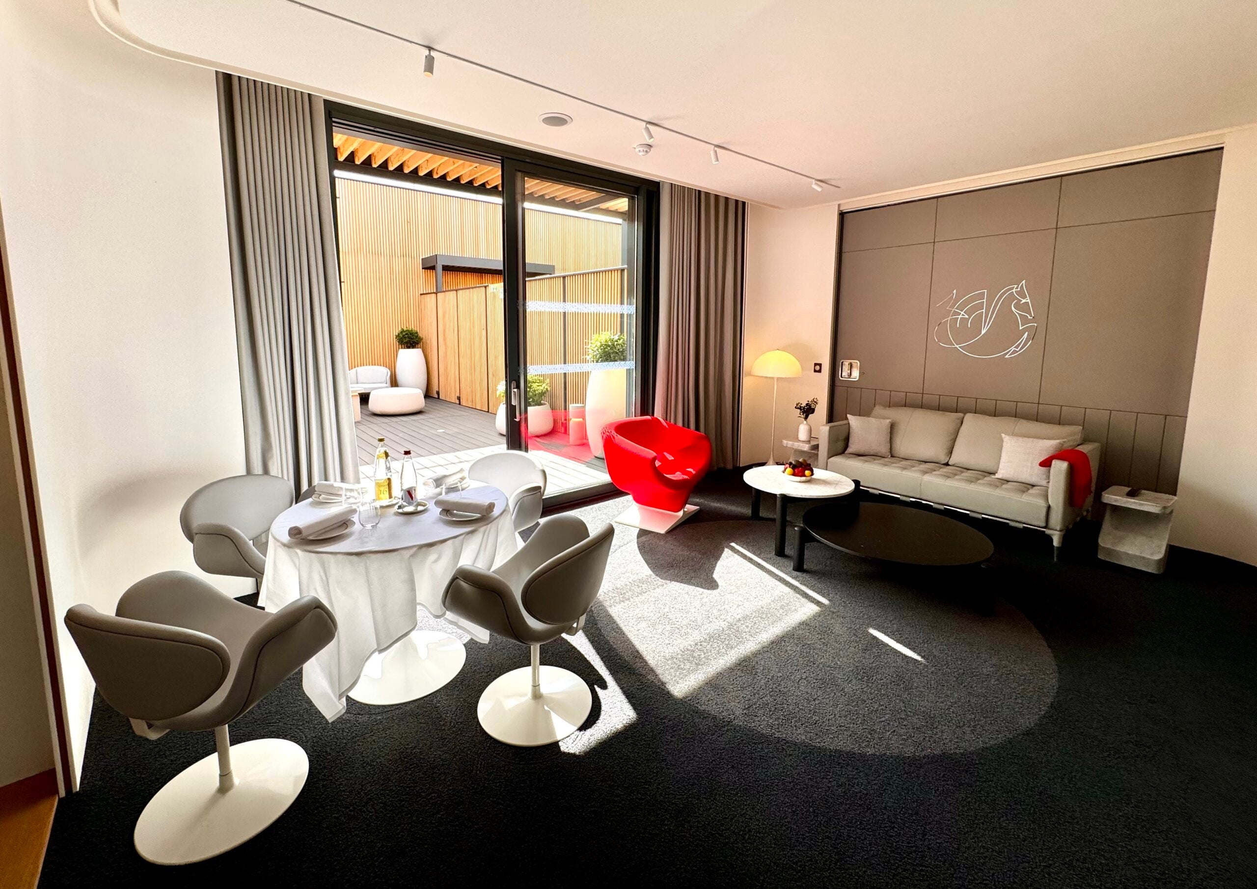 Air France's new La Premiere suites at CDG