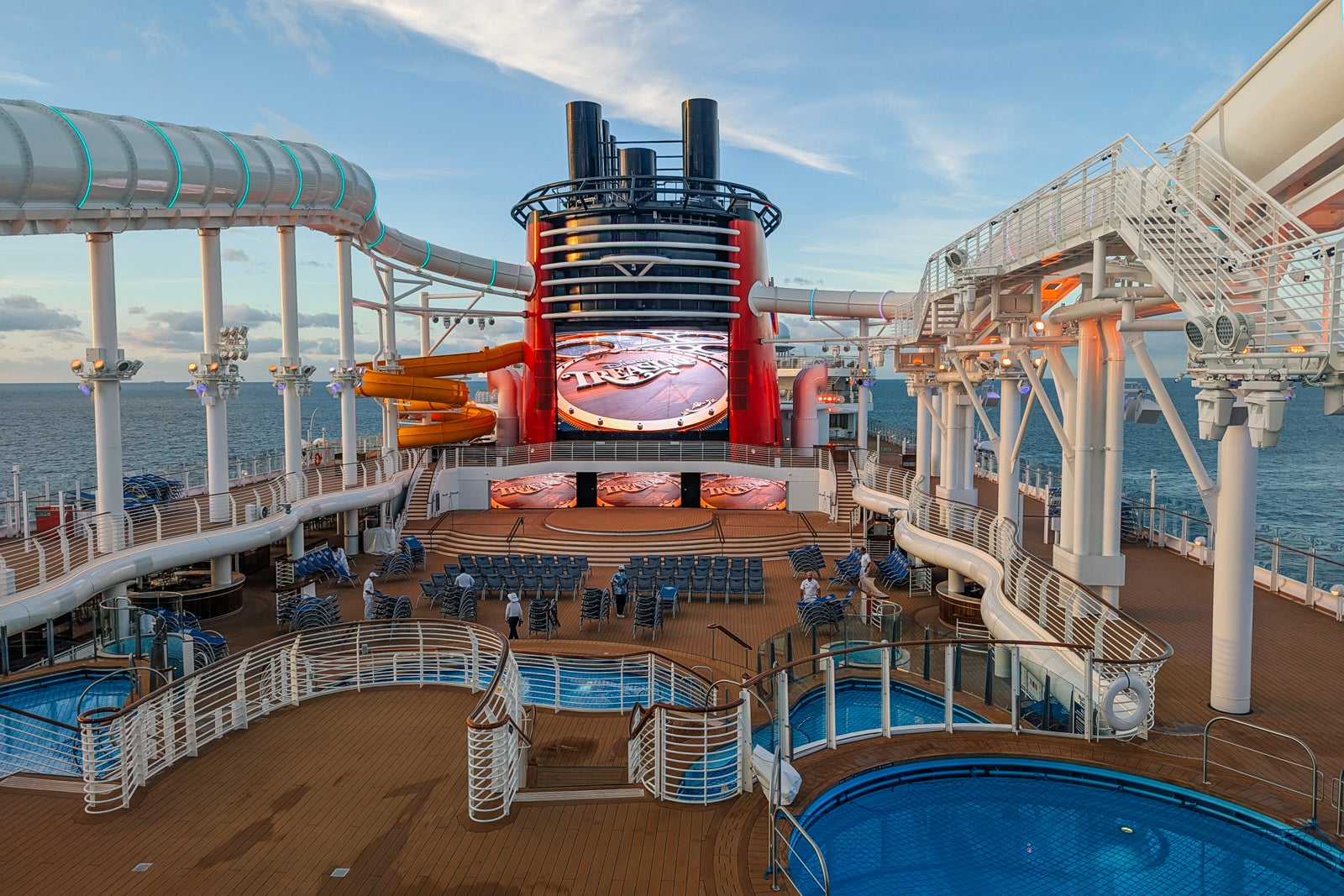 Disney Treasure pool deck