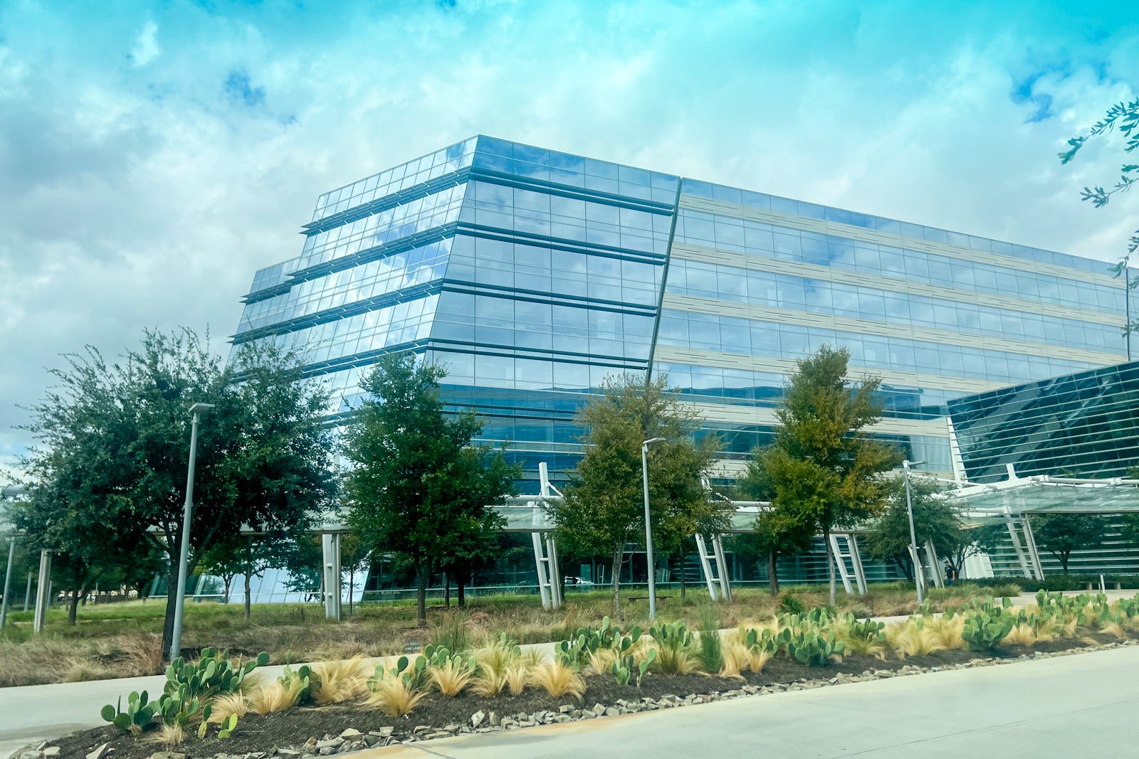 Skyview 8 at American Airlines' Fort Worth headquarters.