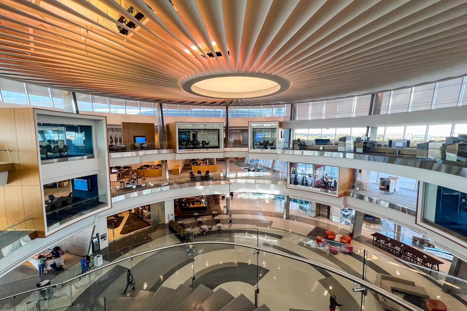 Behind the scenes at American Airlines’ giant Fort Worth campus and DFW