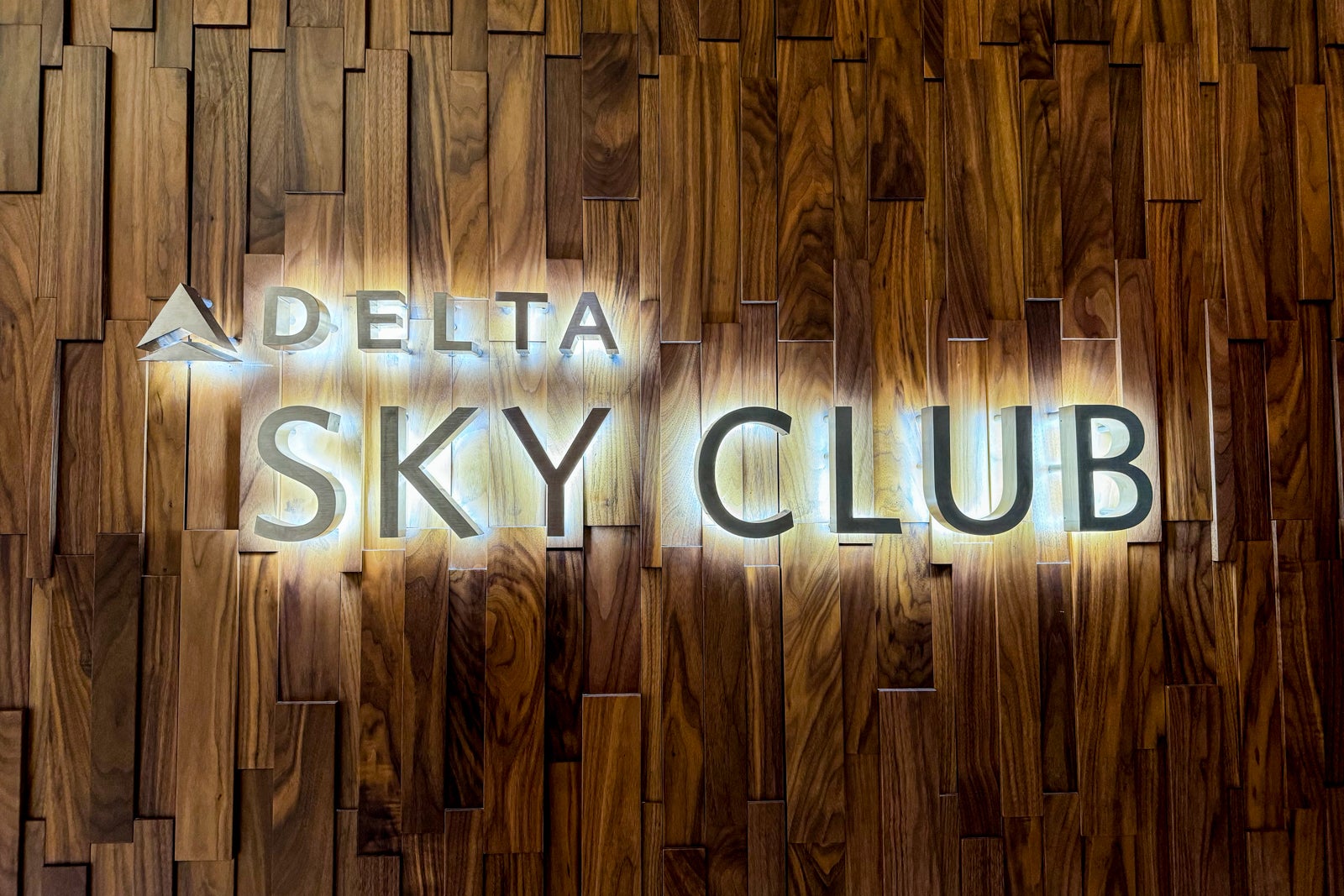 Delta Sky Club crackdown is coming: Looking to the future of the popular lounge network