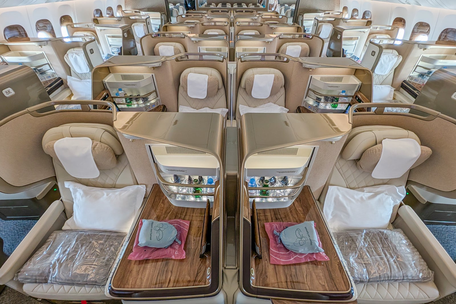 Emirates Boeing 777 business class cabin